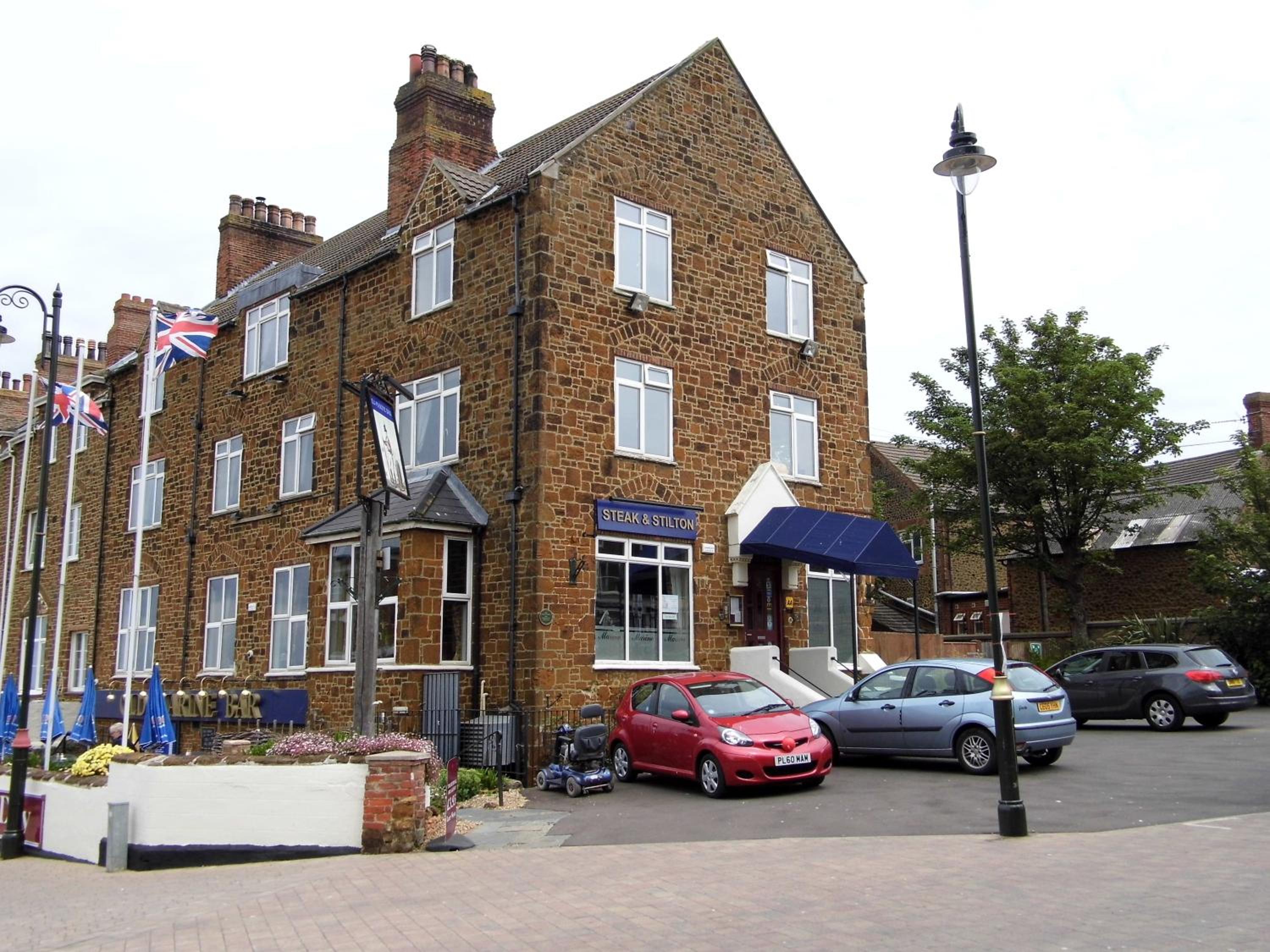 Photo 19