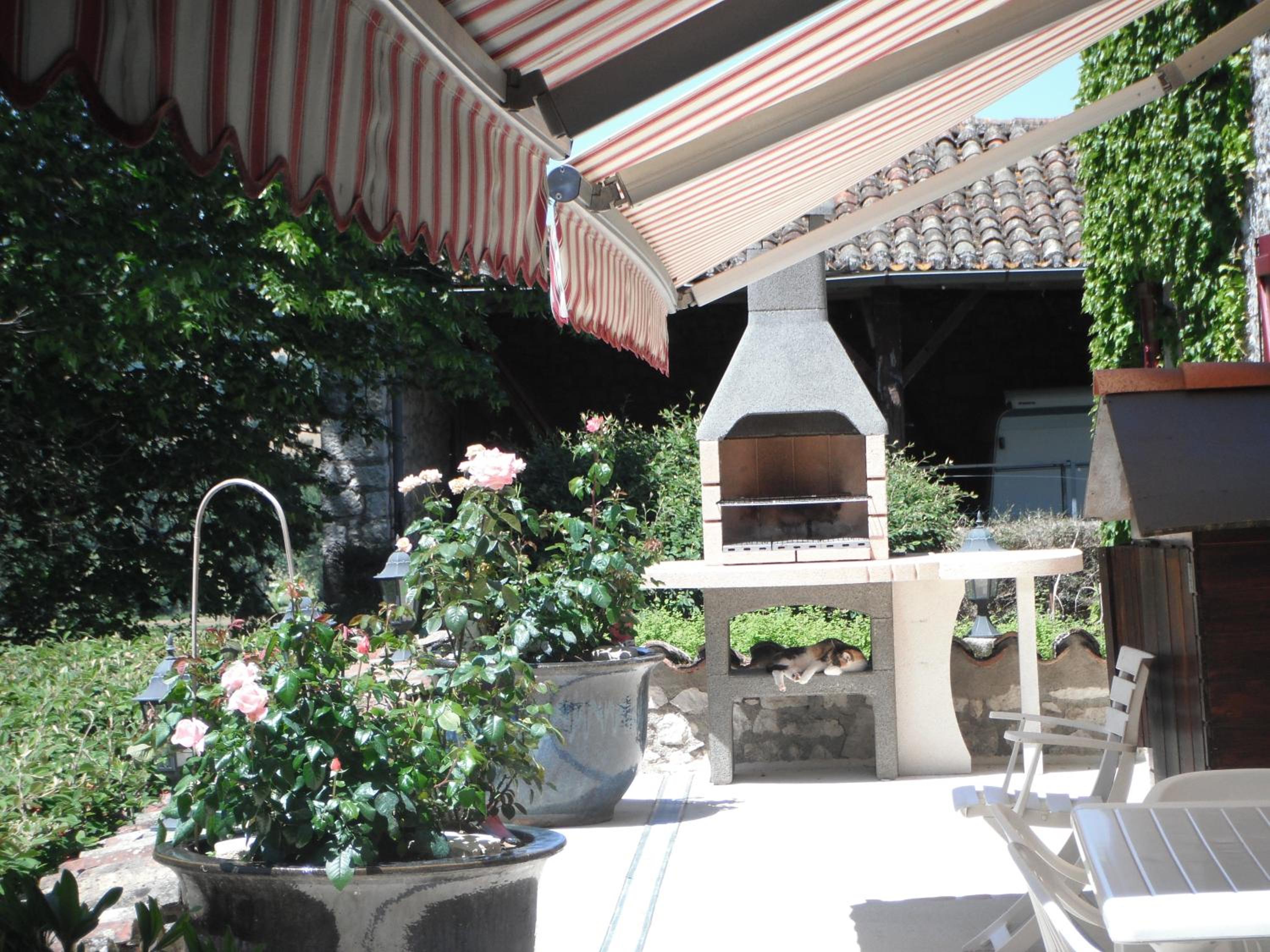 Le Bosc view 3