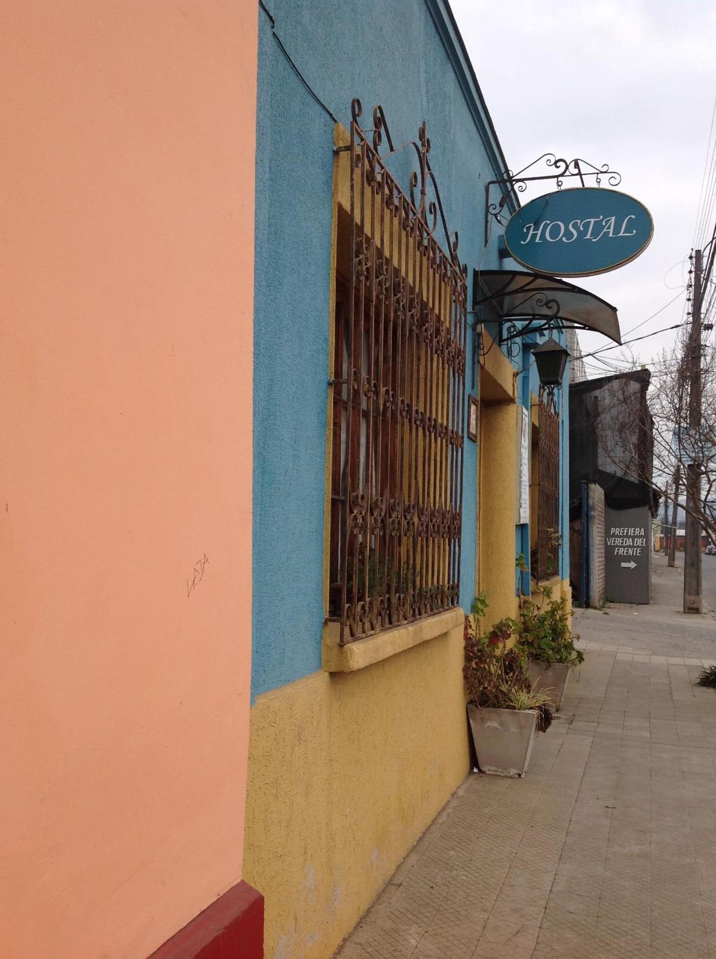 Hostal Renoir