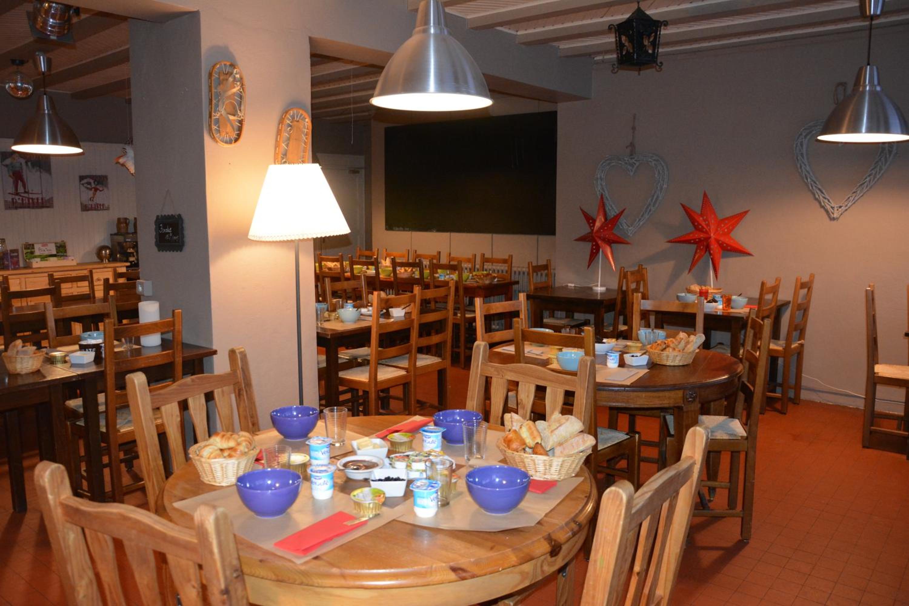 restaurant