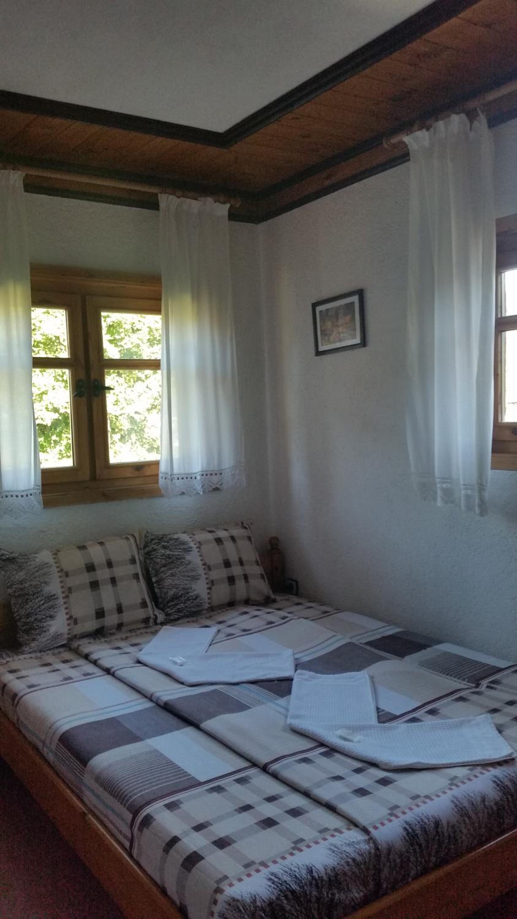 Mechta Guest House