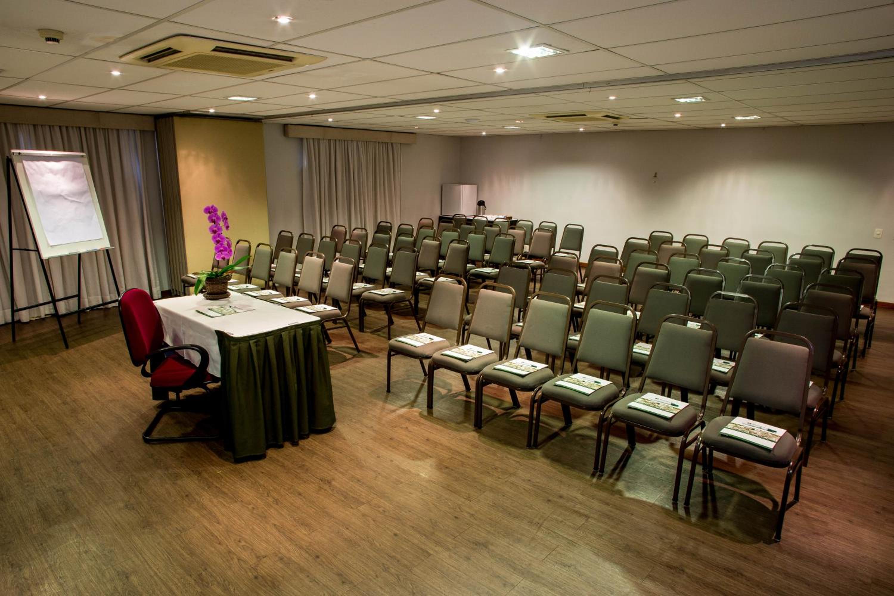 Campinas Vacations - Hotel Golden Park Campinas Viracopos - Property Image 12