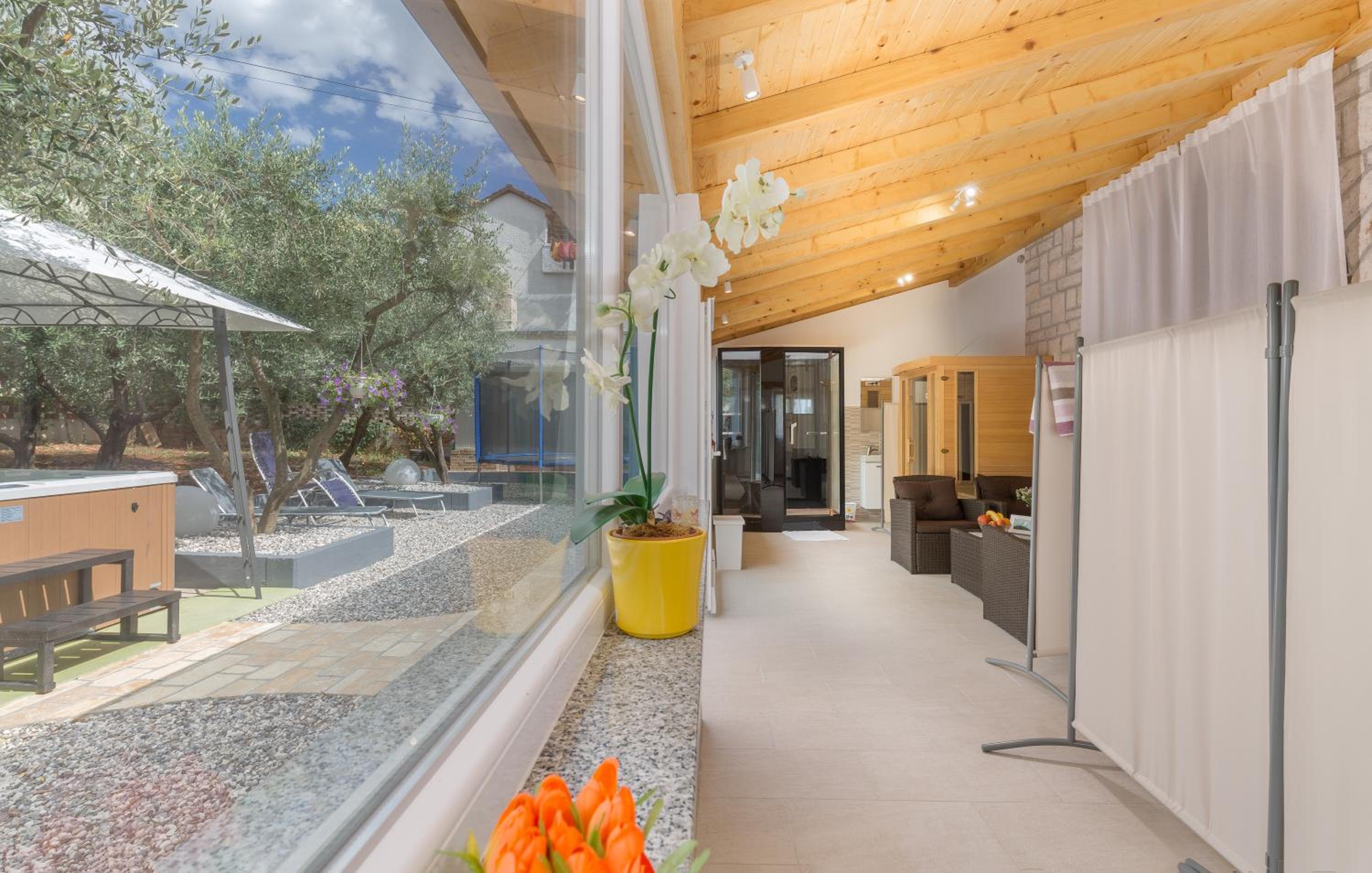 Villa Tina Porec - Property Image 6