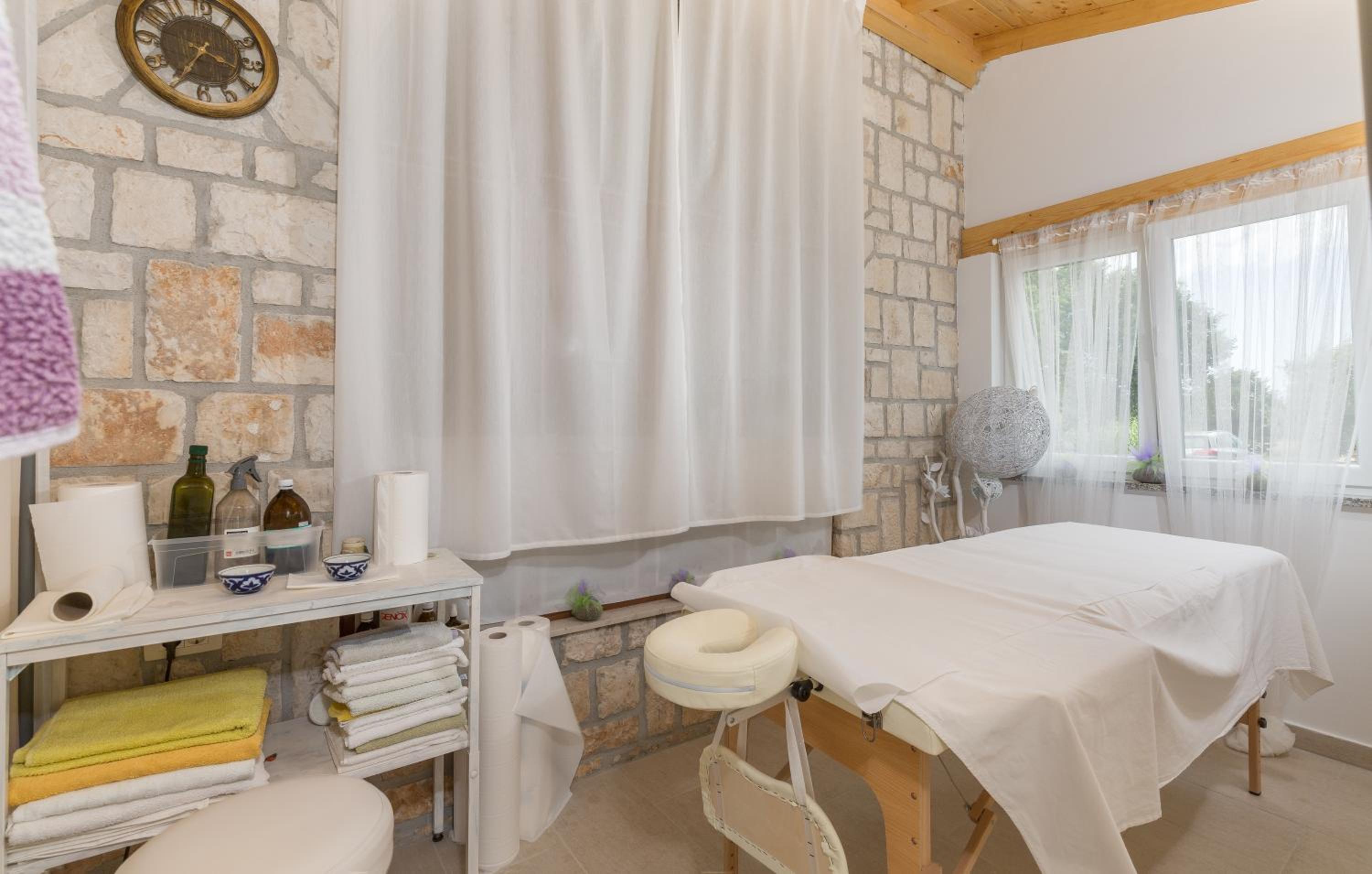 Villa Tina Porec - Property Image 5