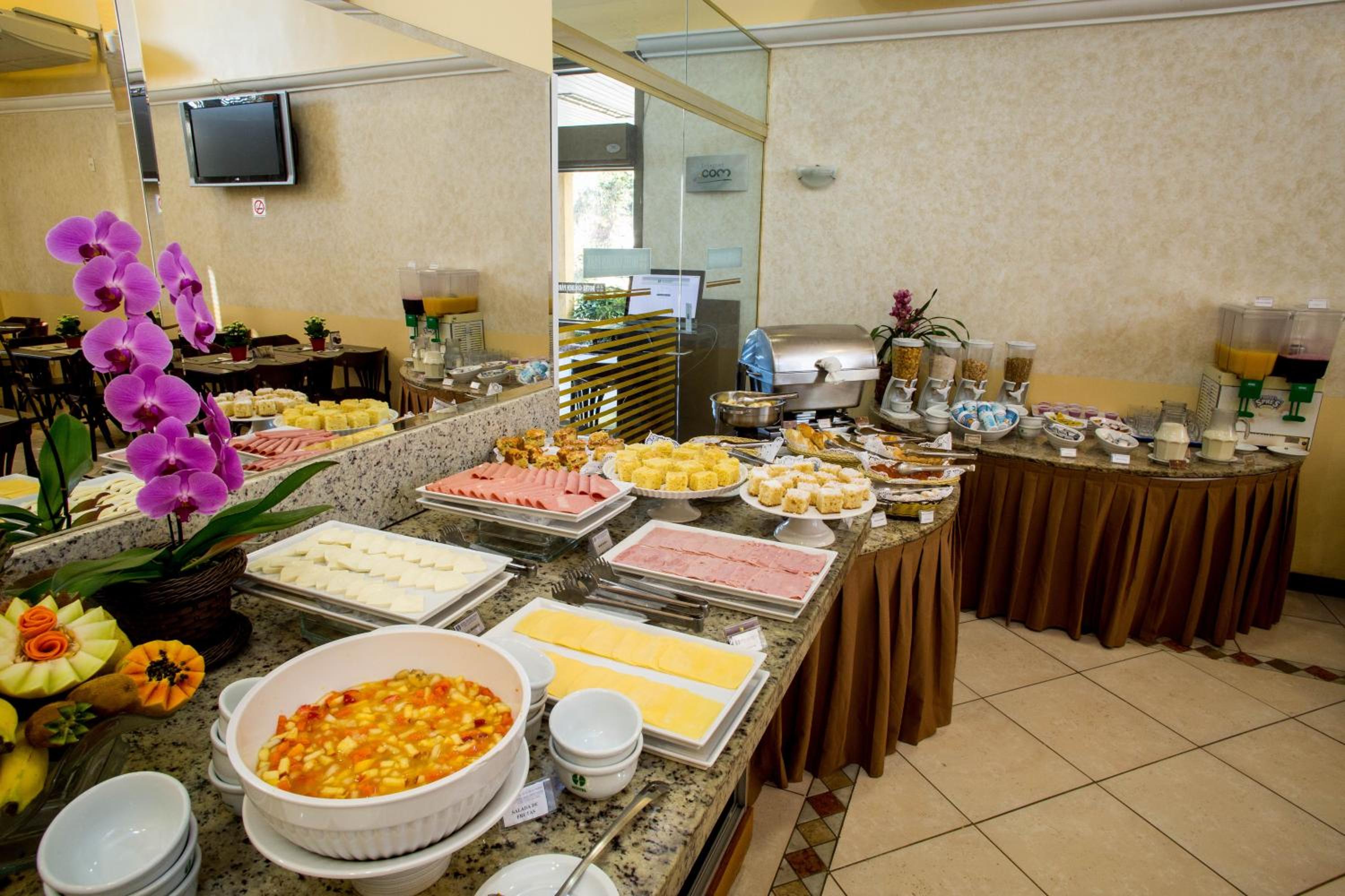 Campinas Vacations - Hotel Golden Park Campinas Viracopos - Property Image 5