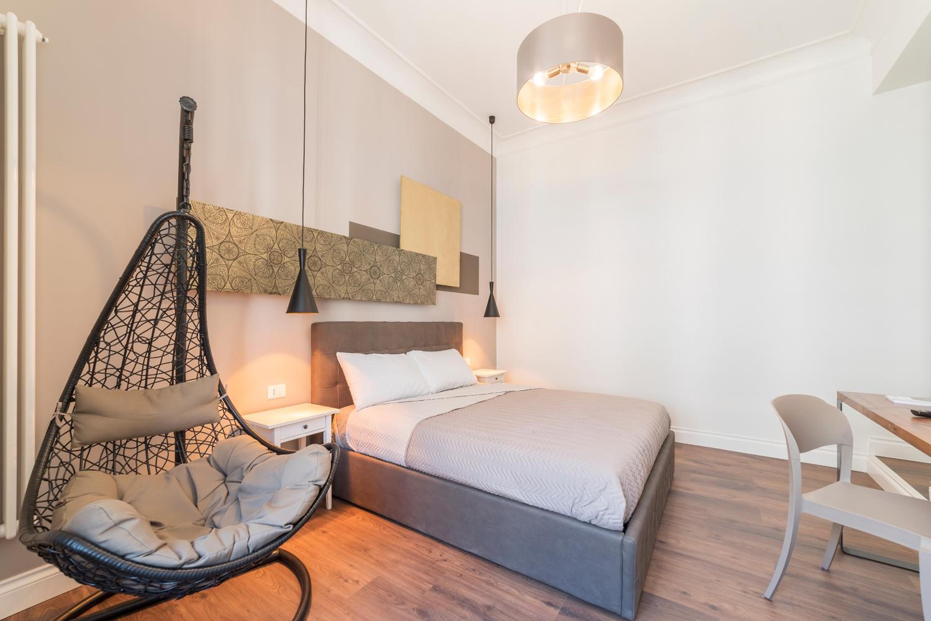 Guest Roma House