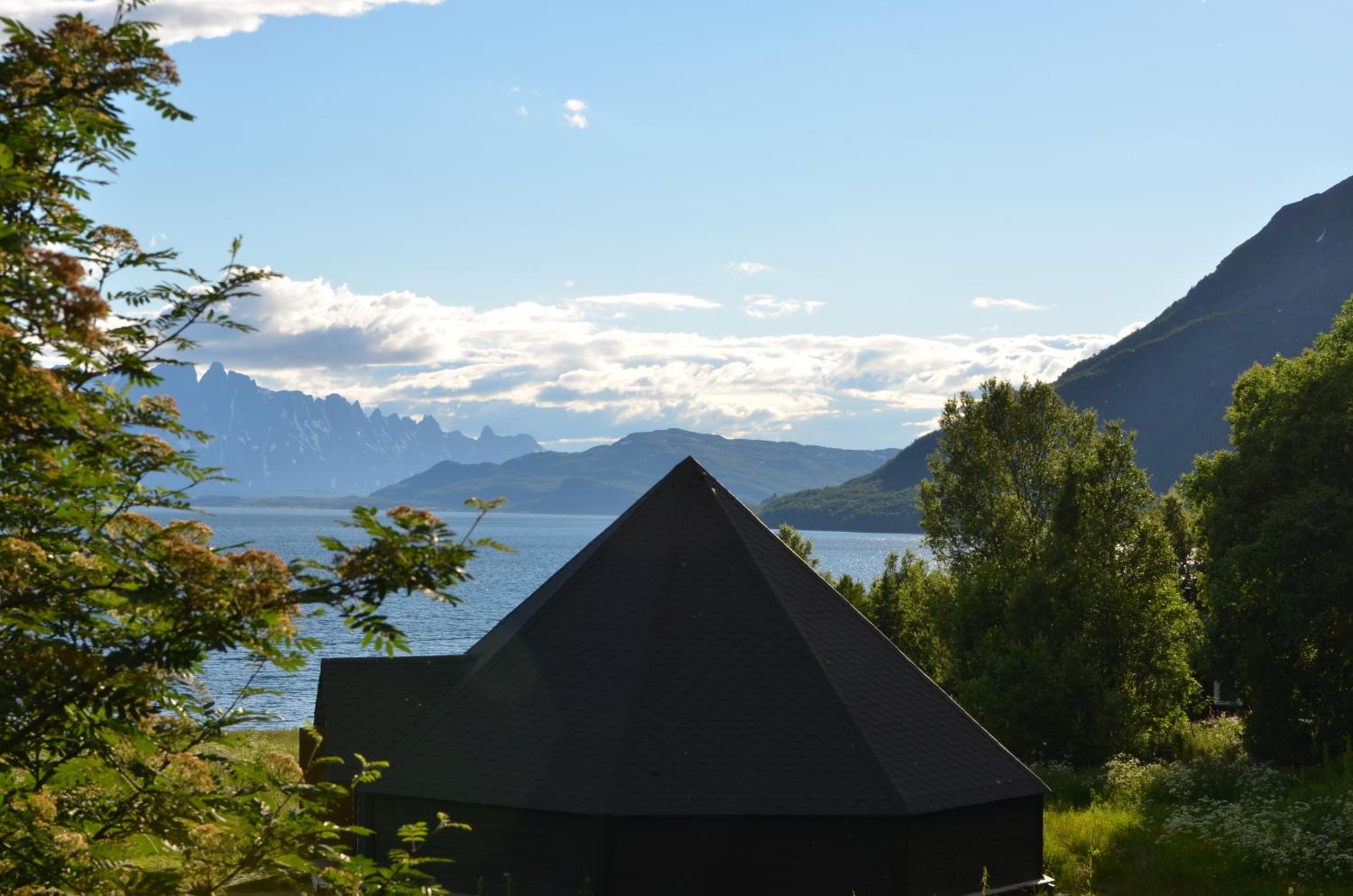 Arctic FjordCamp