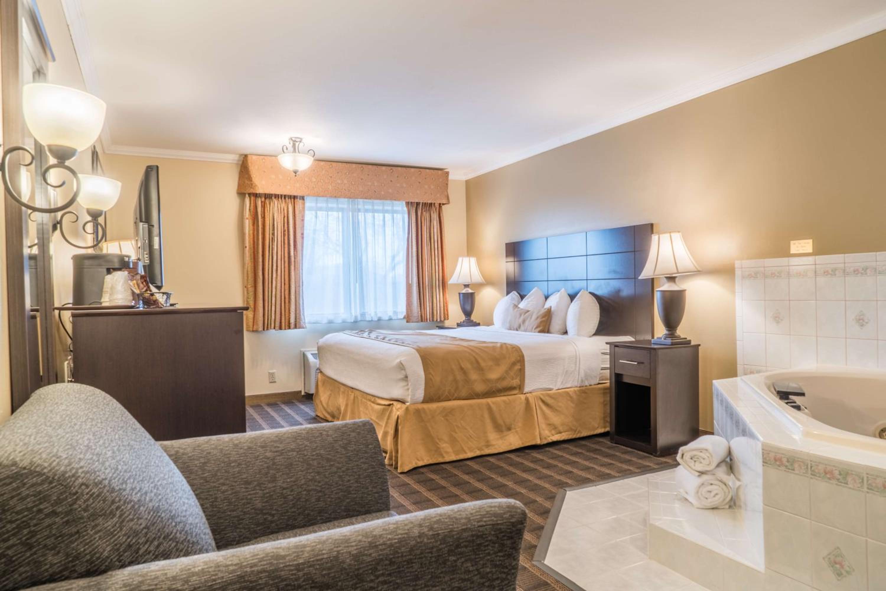 Ontario Vacations - Best Western Inn  Suites - Property Image 4