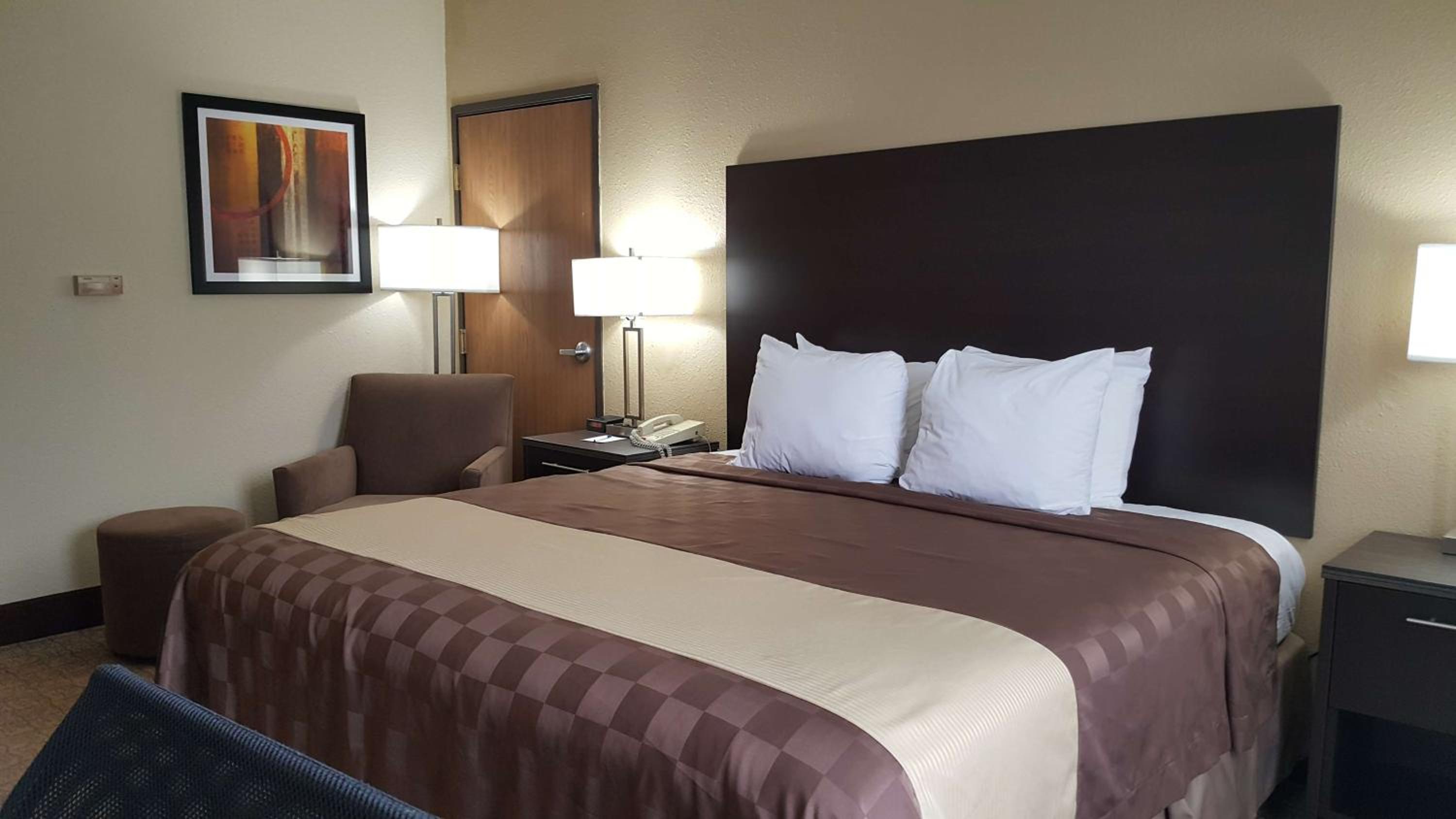 Best Western Teal Lake Inn view 3