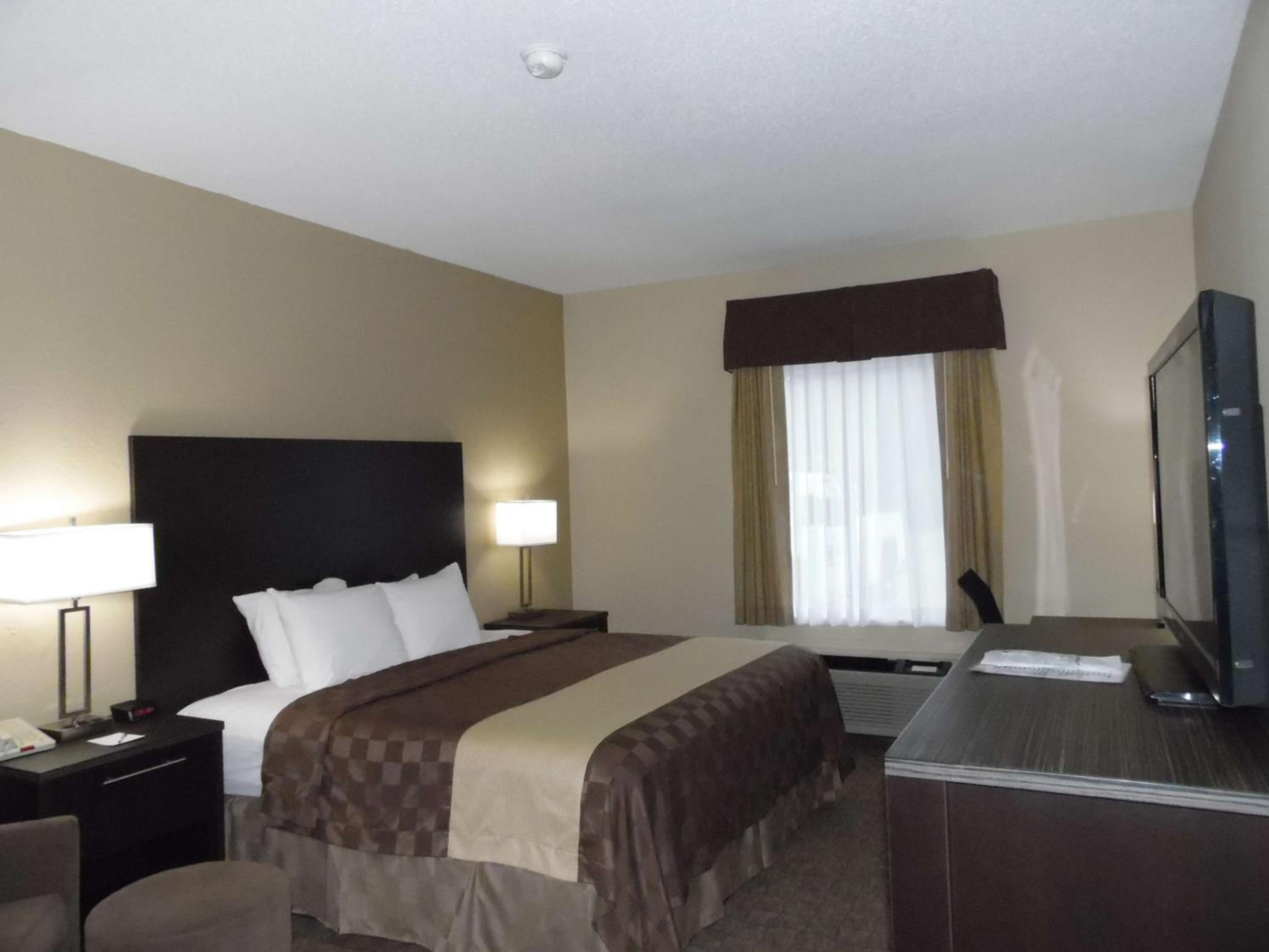 Best Western Teal Lake Inn view 4