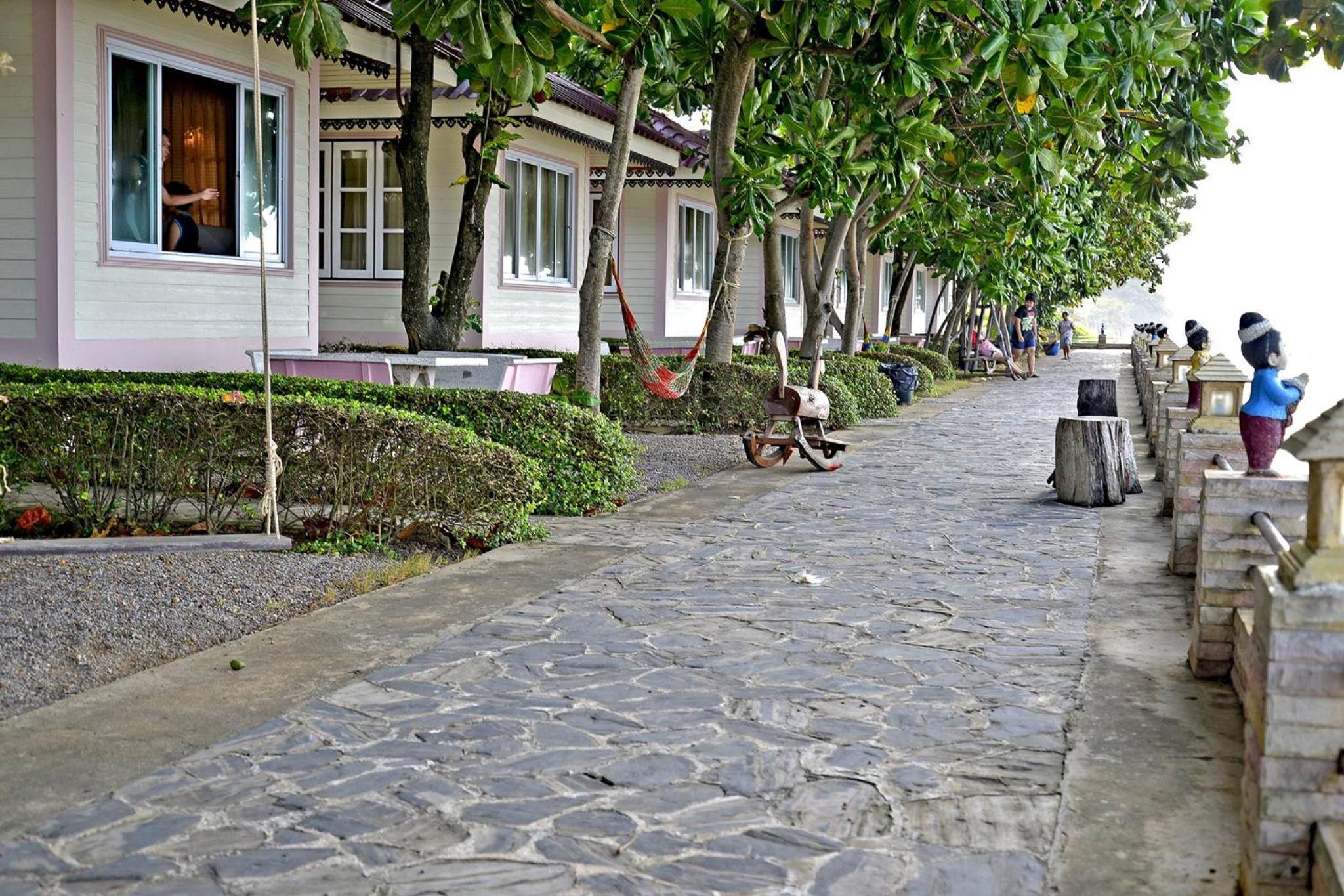 Photo 7