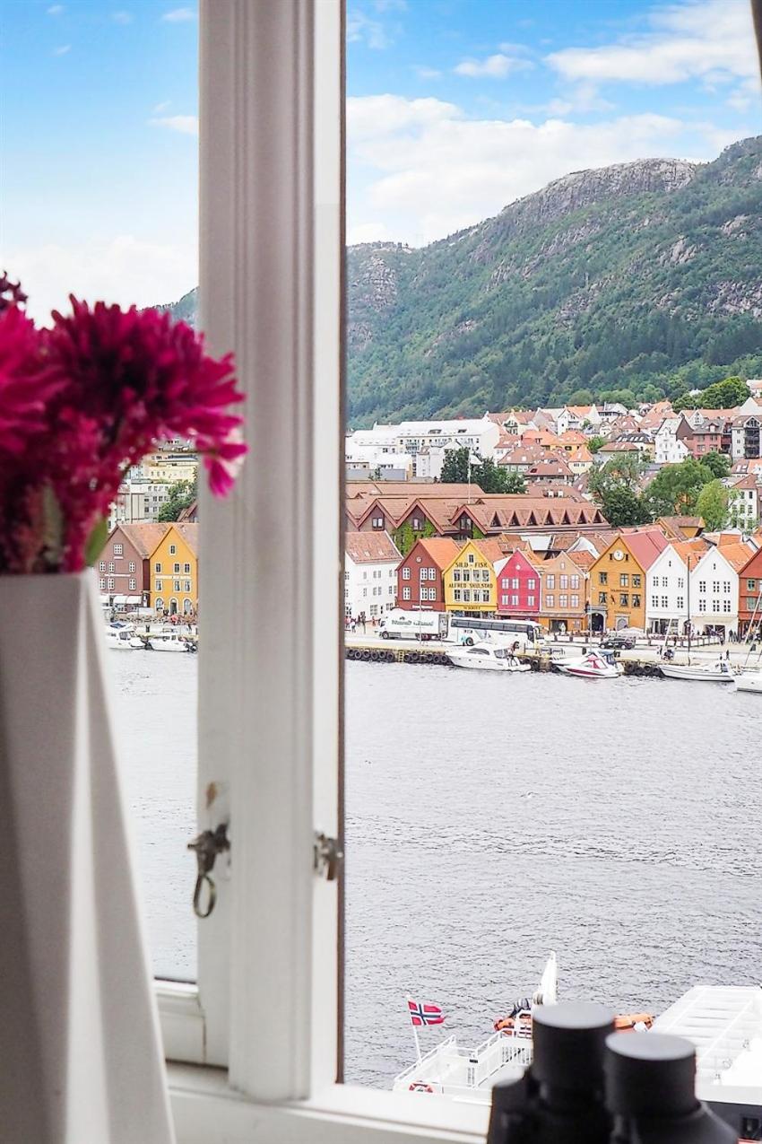 Apartment with Beautiful View to Bryggen view 2
