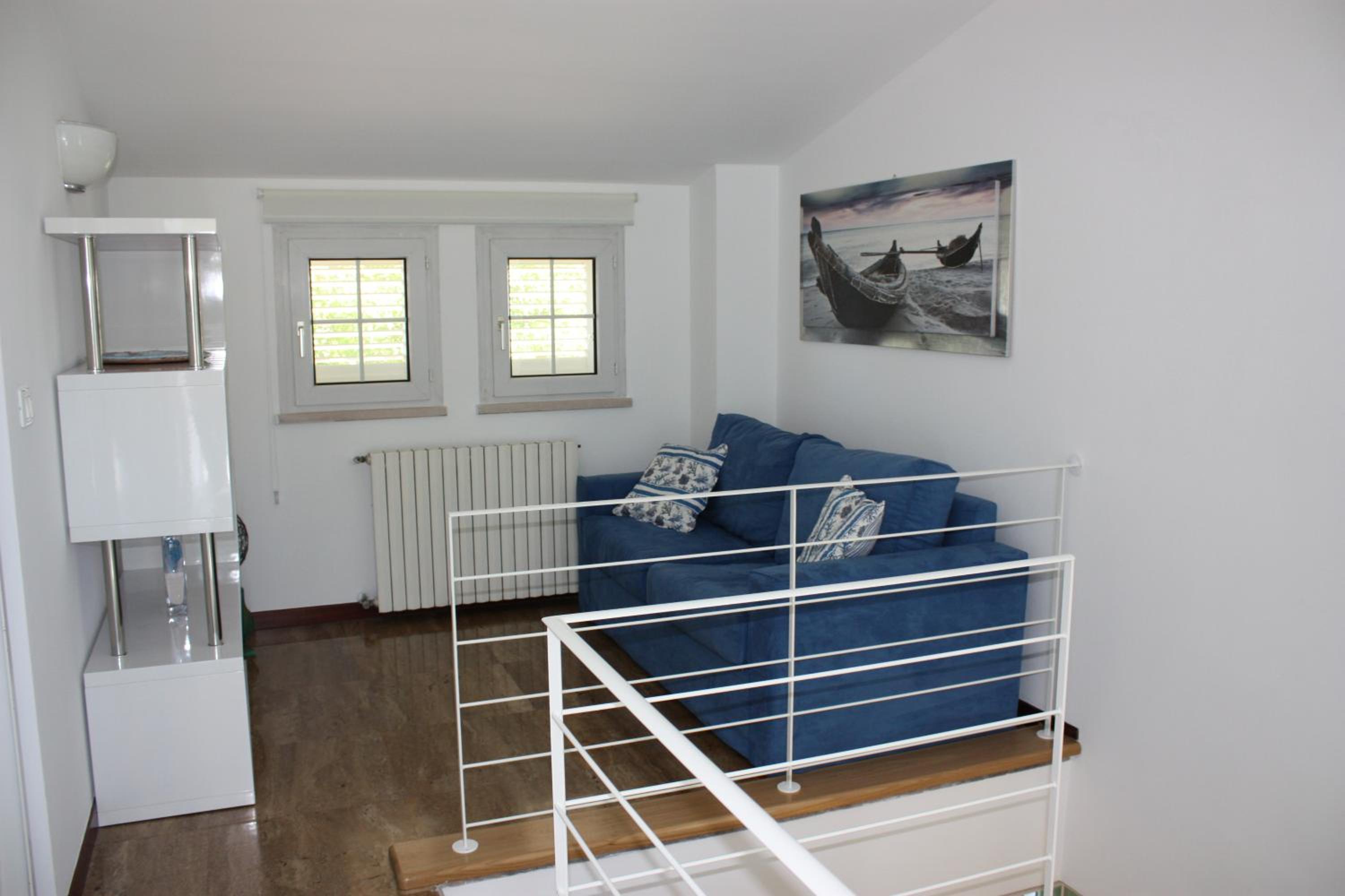 Photo 51