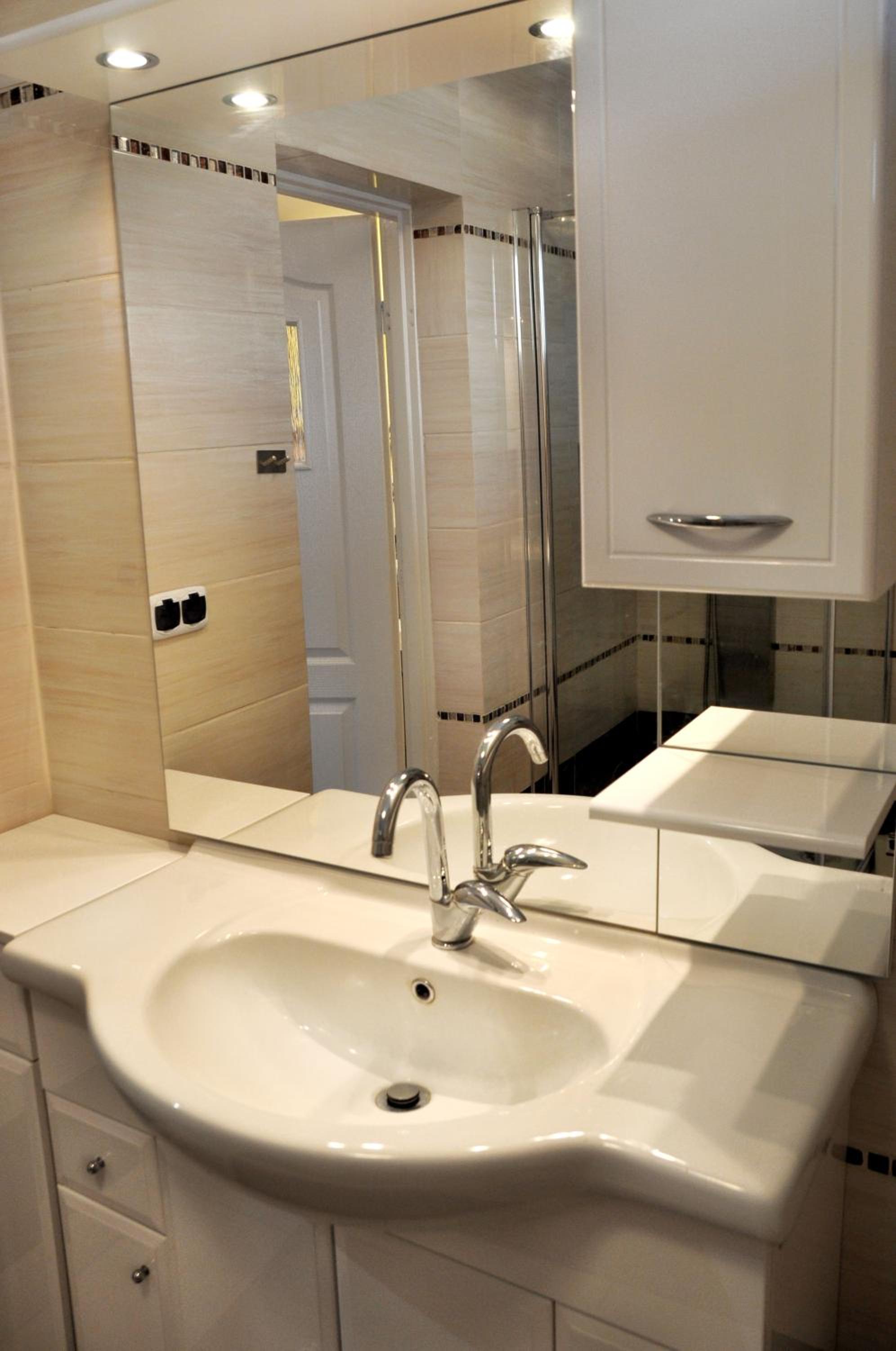 Angel Apartment view 5