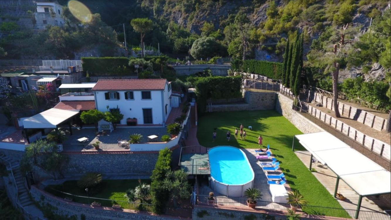 Casa De Angelis view 3