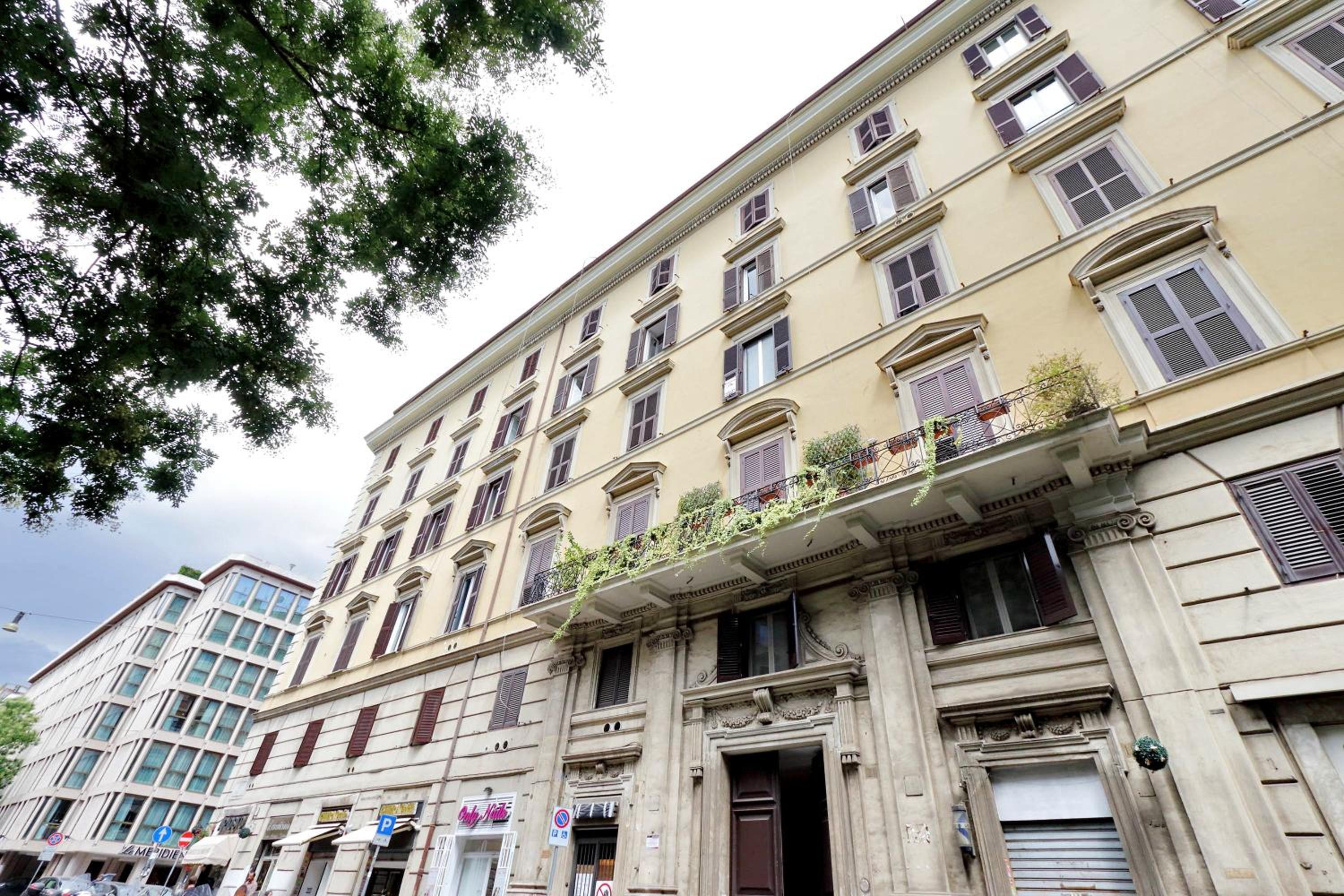 4BNB - Cavour Square Apartment