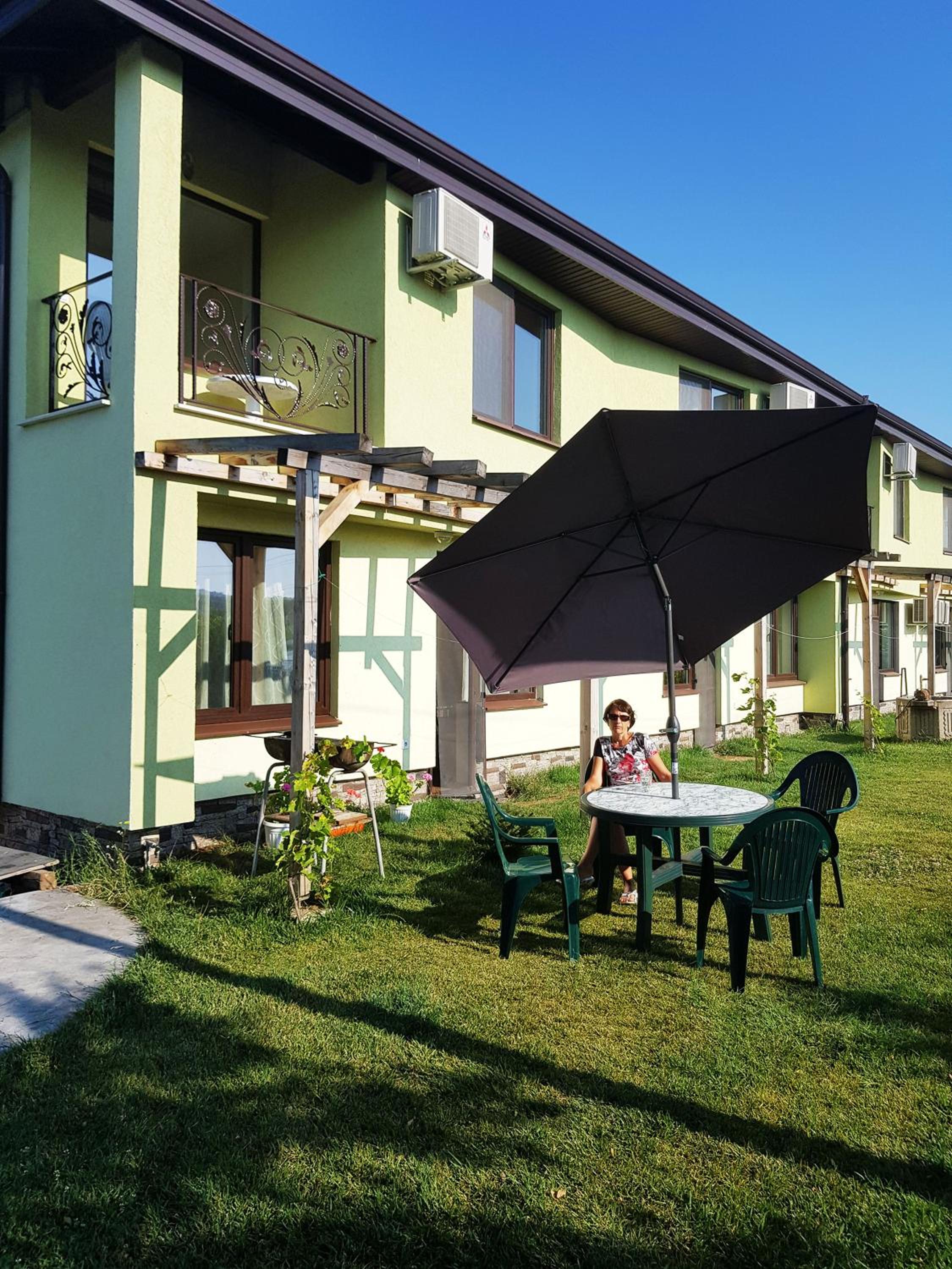 Guesthouse River House