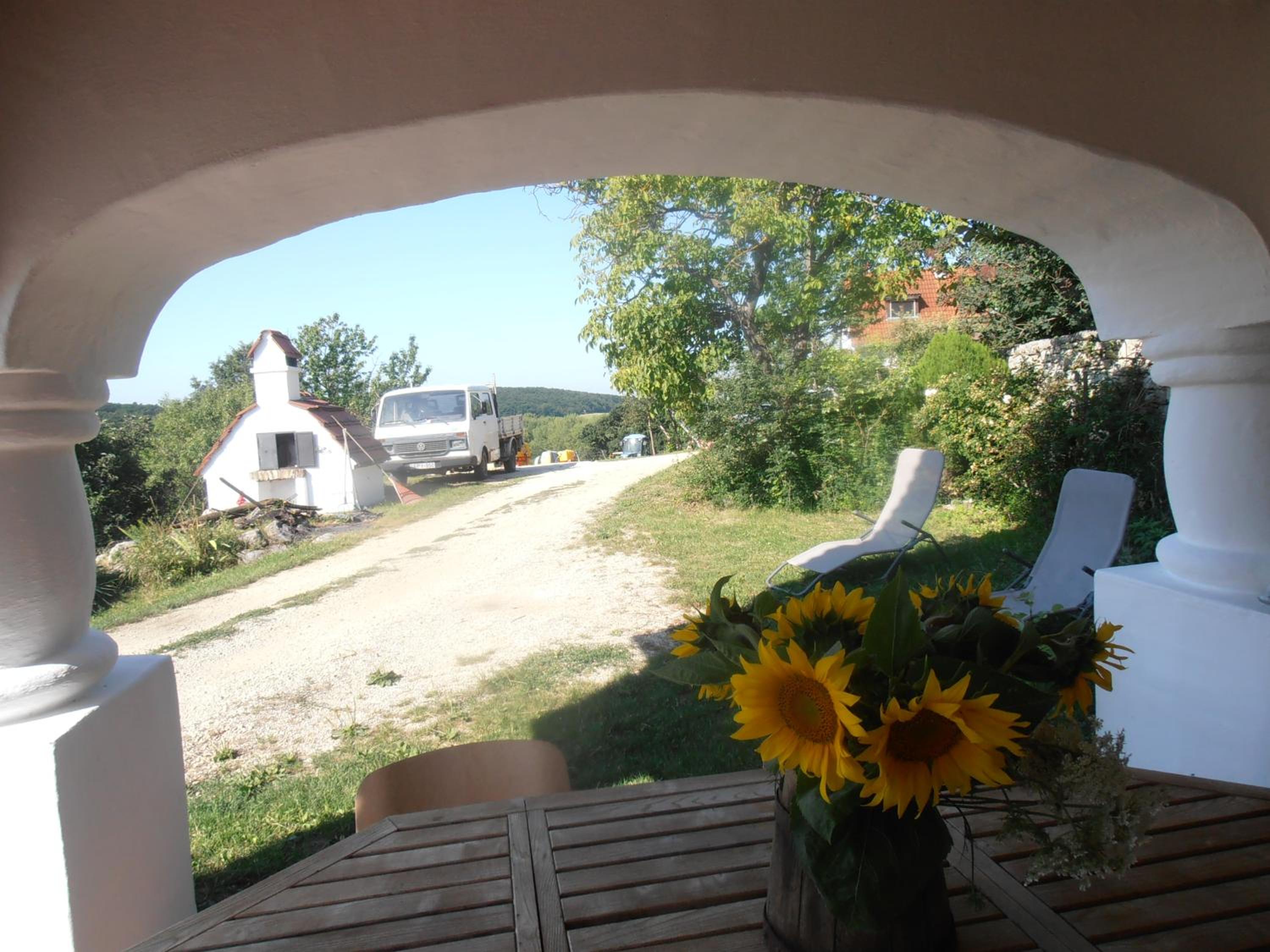 Photo 23