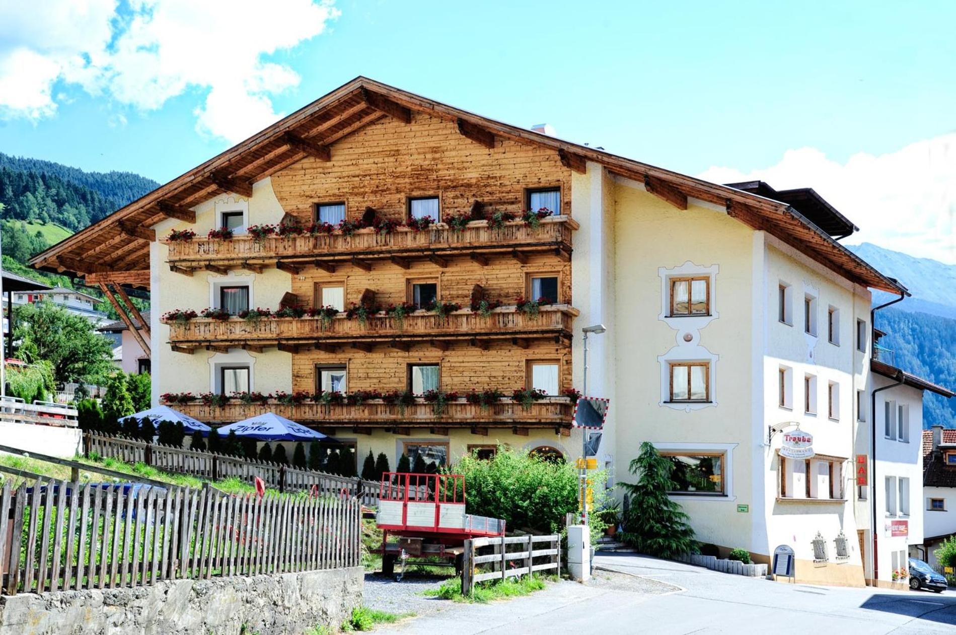 Hotel Traube - Image 1