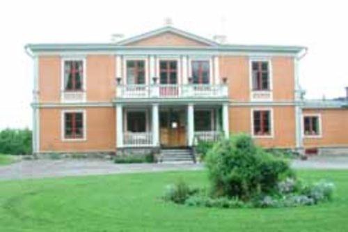 Mälby Säteri B&B
