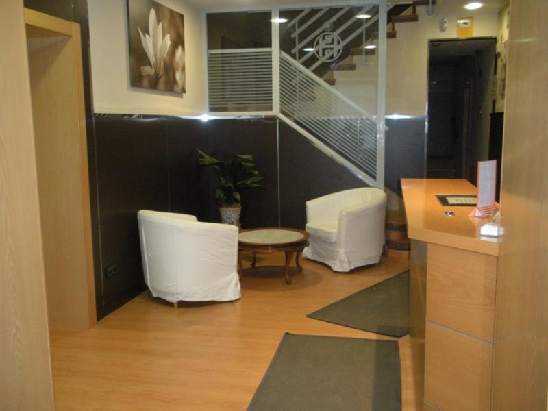 Hostal Falfes - Image 3