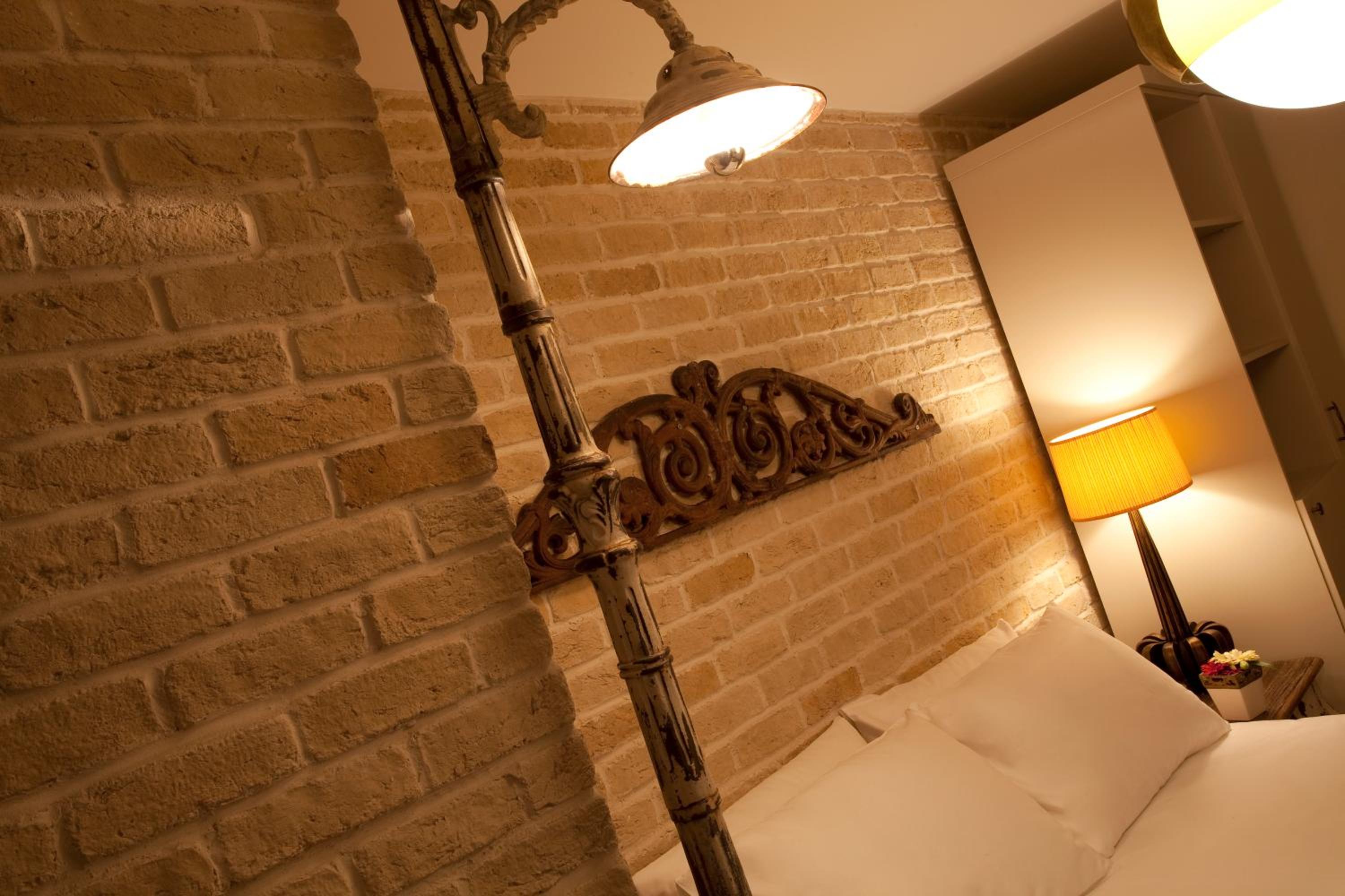 Hypnos Design Hotel - Image 14