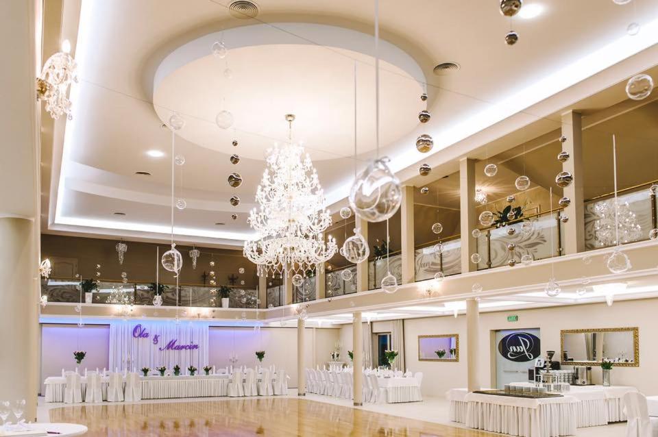 meeting & event spaces