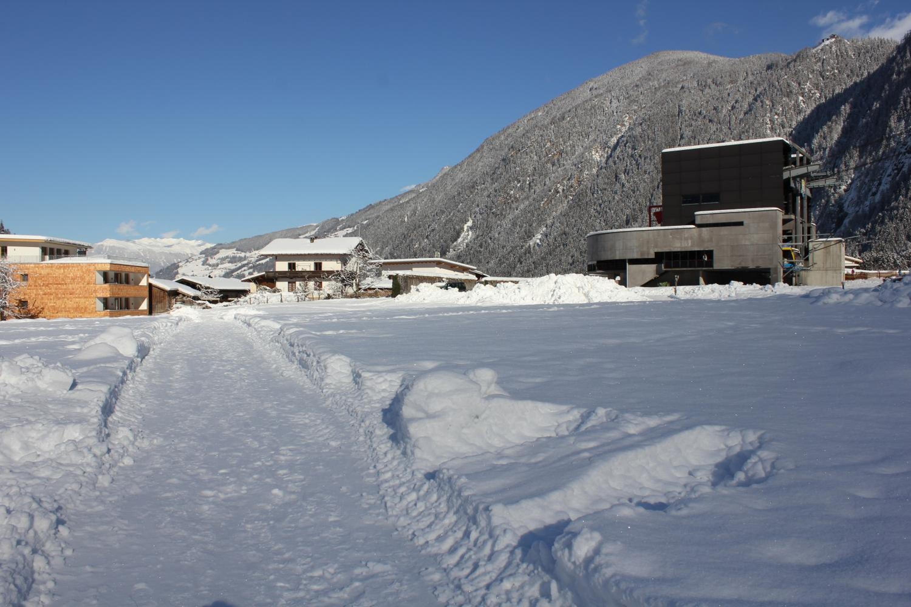 Apart Mountain Lodge Mayrhofen view 3