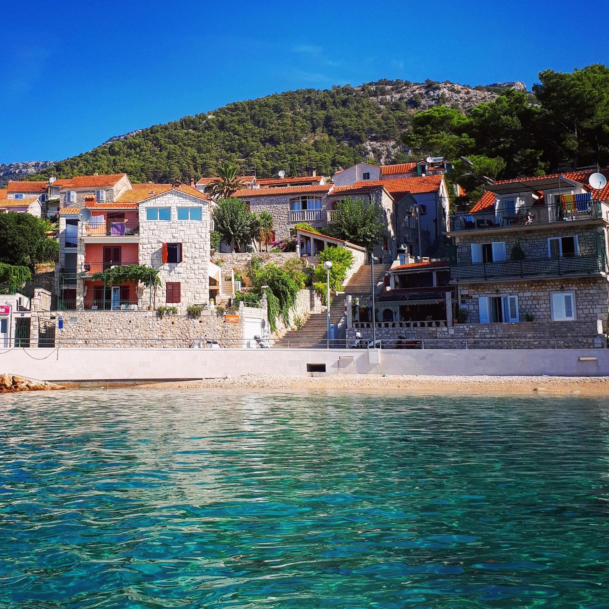 Hotel Accommodation Stella Mare - Image 1