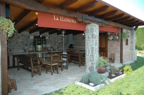 La Llobera Apartamentos