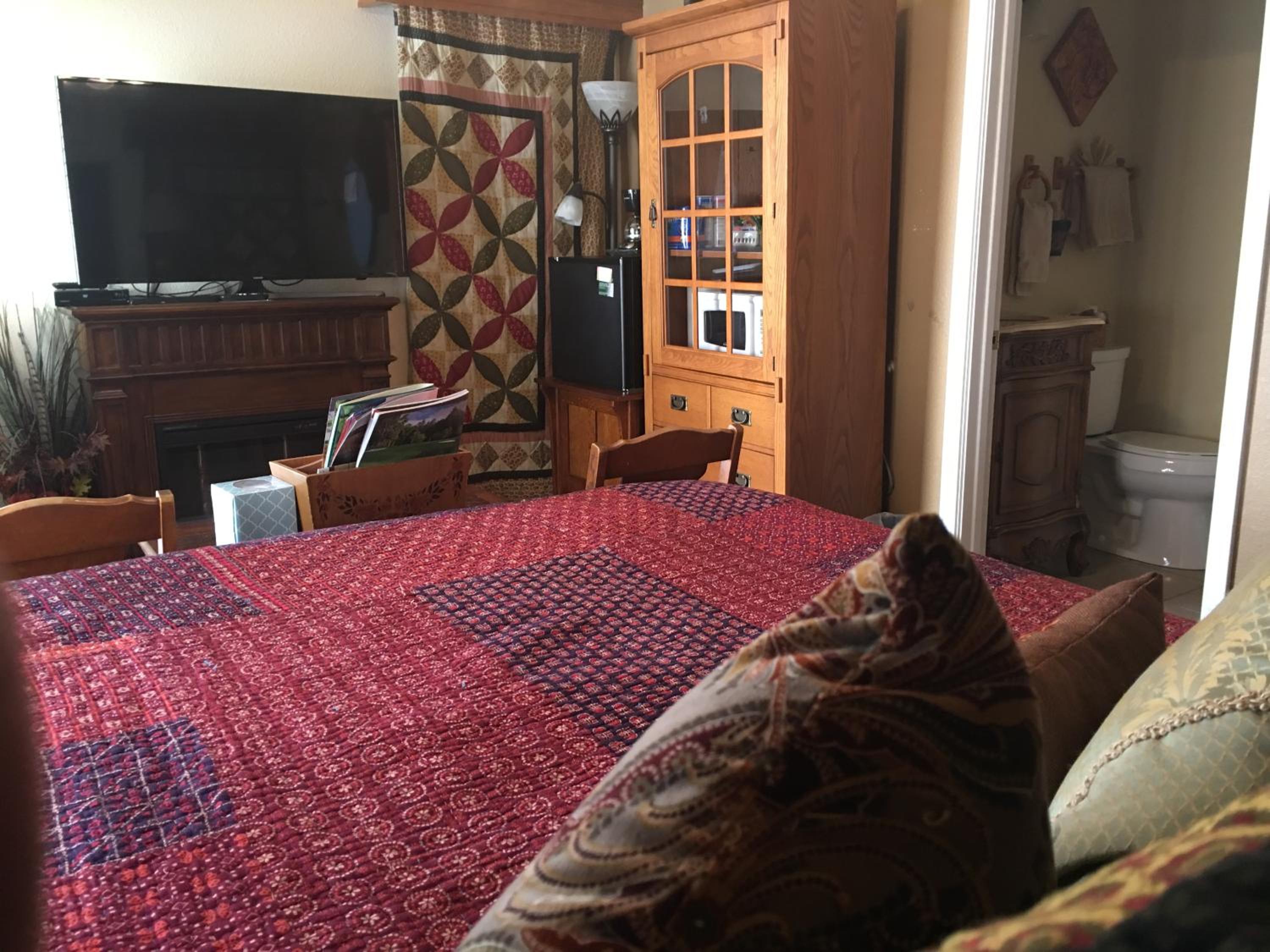 All Seasons Inn