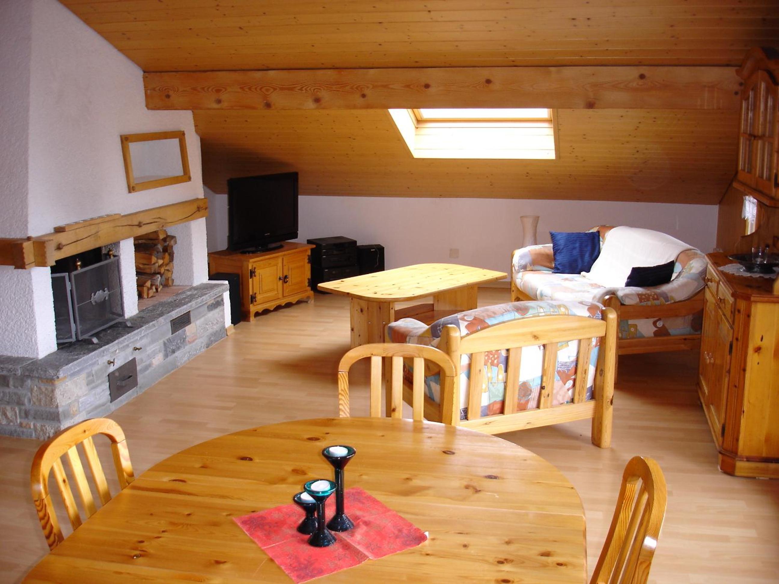Chalet Sunneschyn view 3