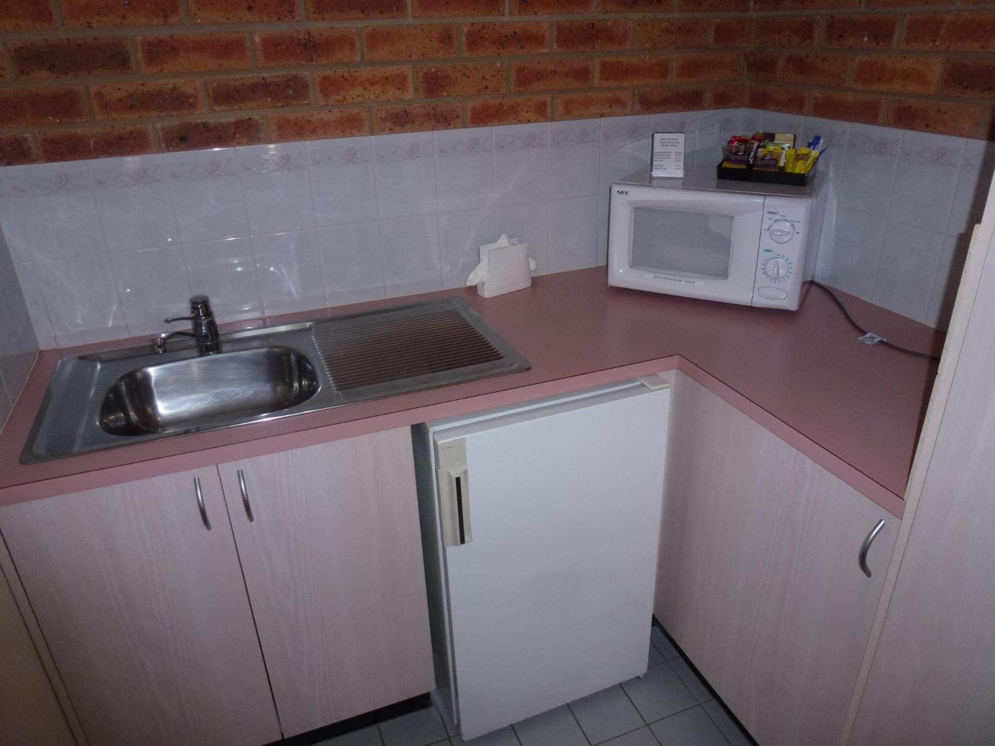 Colonial Motor Inn Bairnsdale Golden Chain Property