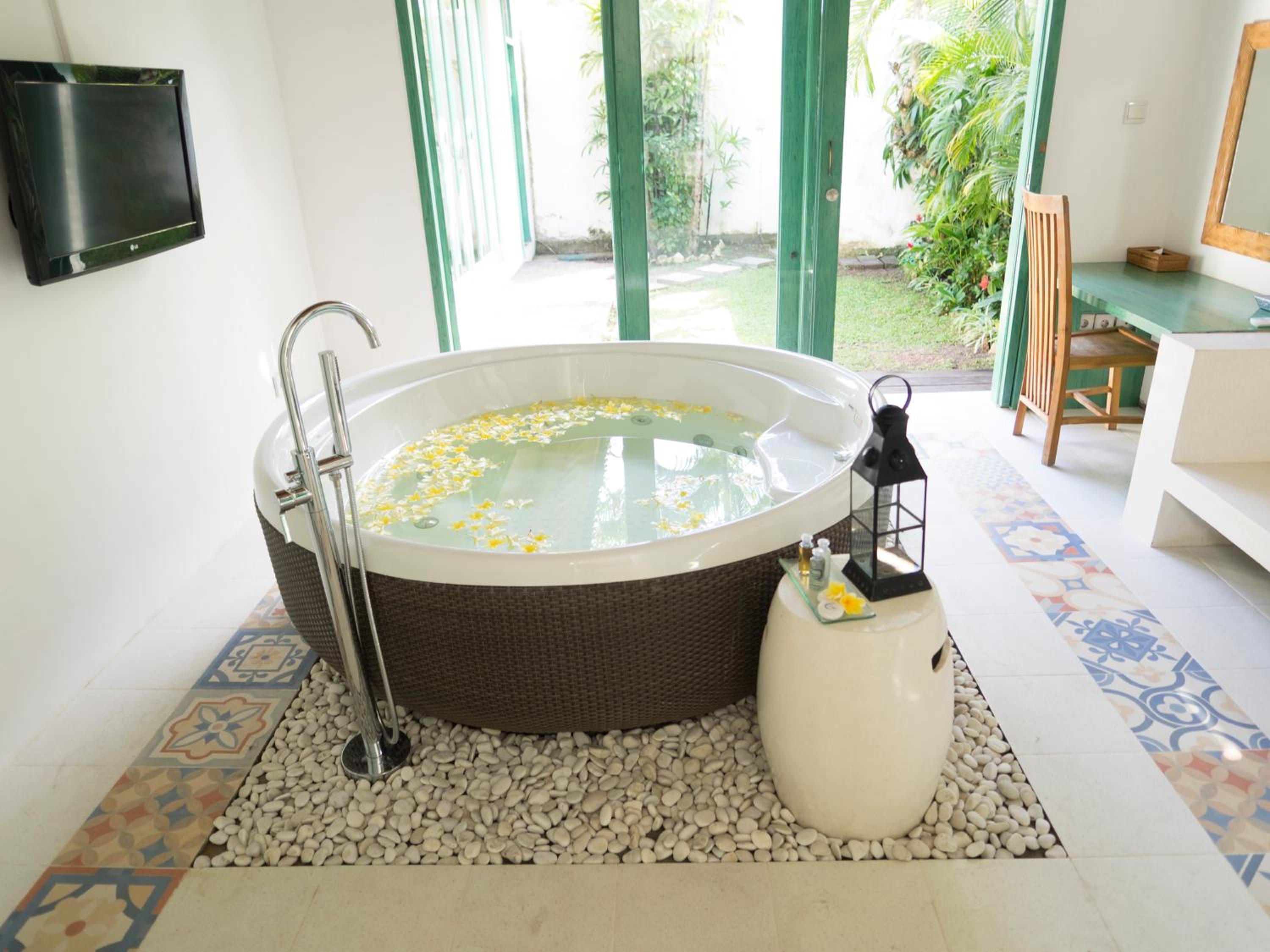 Artemis Villa Hotel