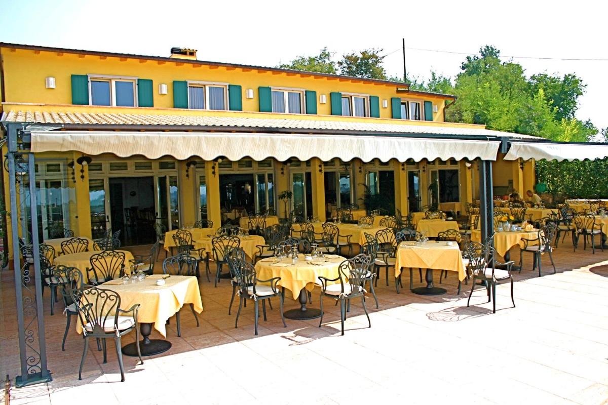 Hotel La Dolce Vita - Image 1