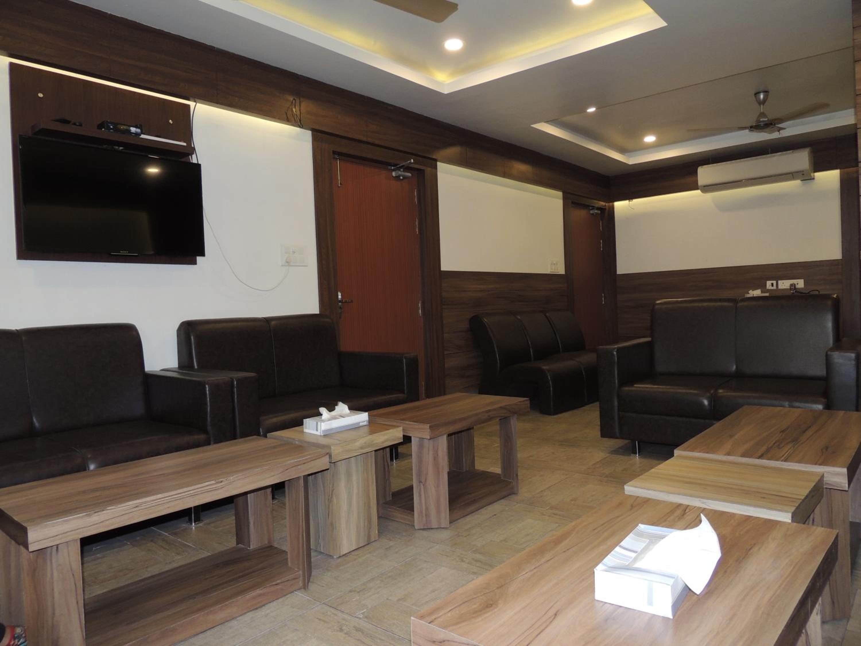 Elite Suites MINT Gomti Nagar
