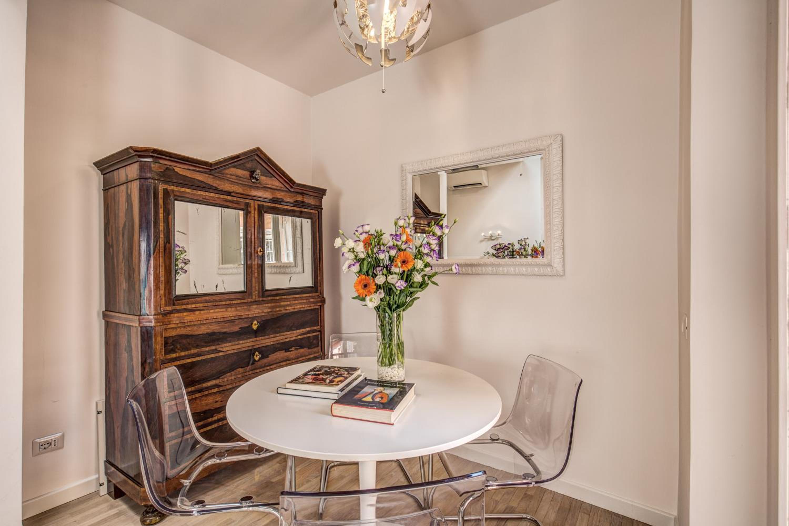 Orange Suites