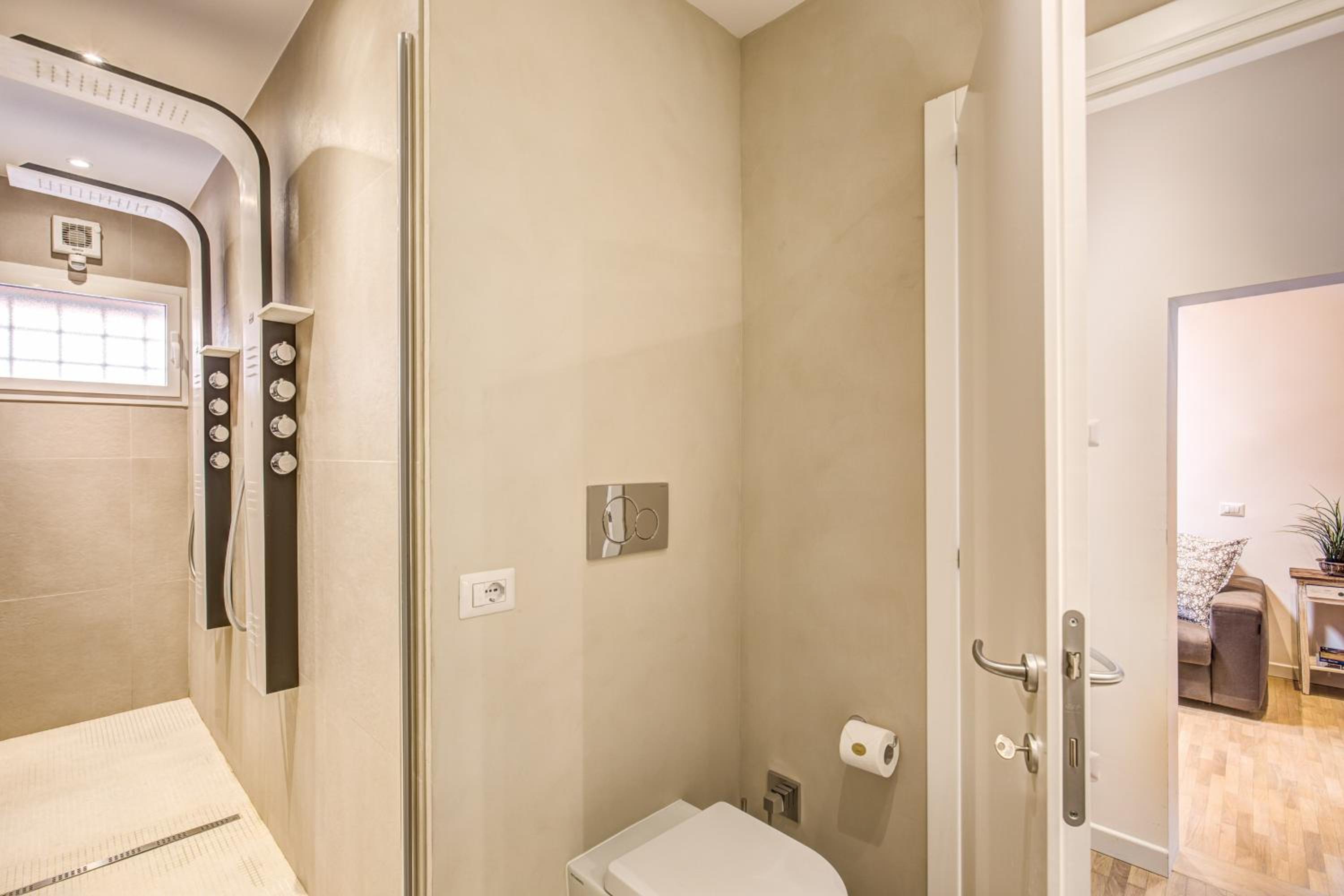 Orange Suites