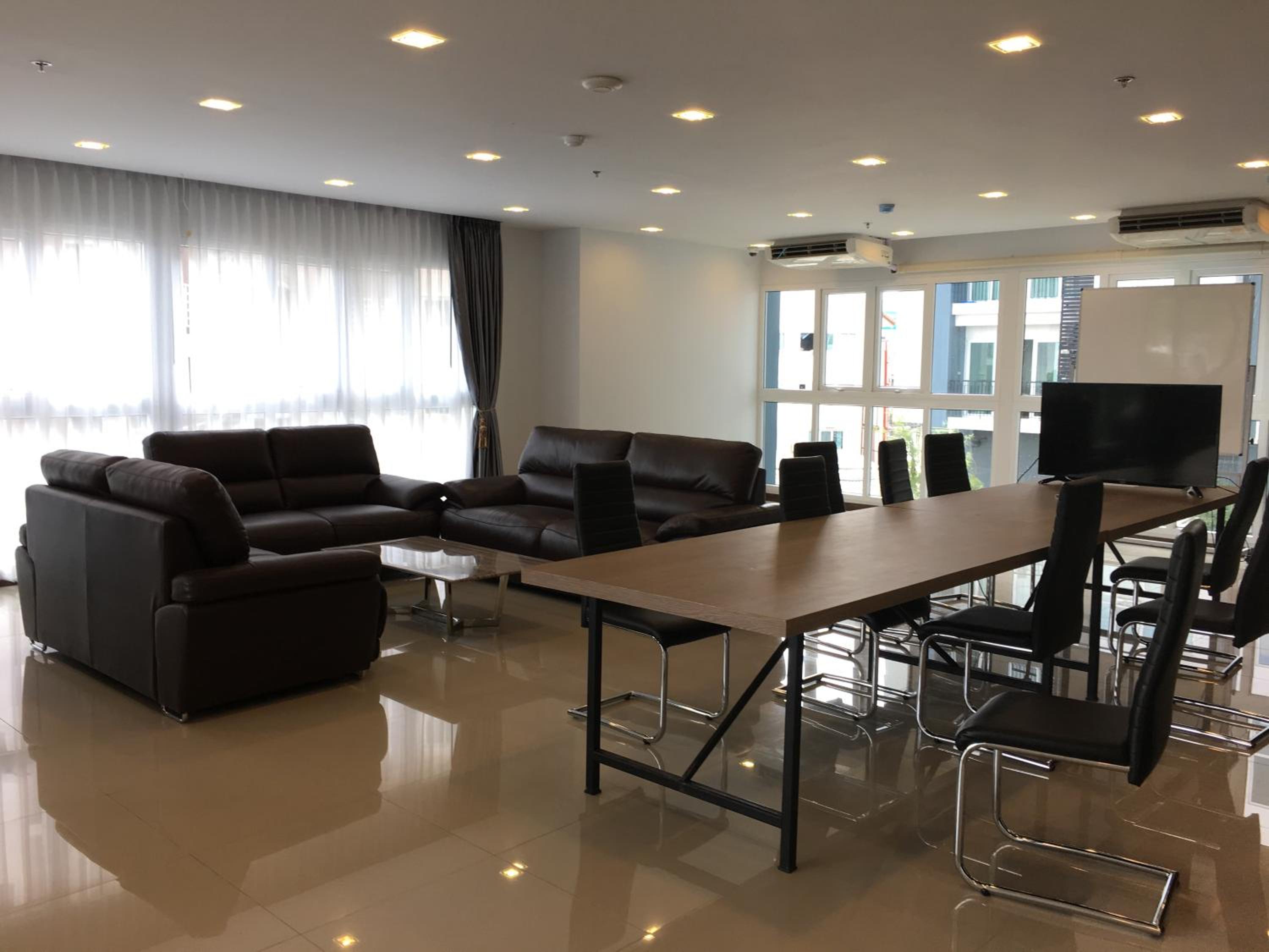 meeting & event spaces