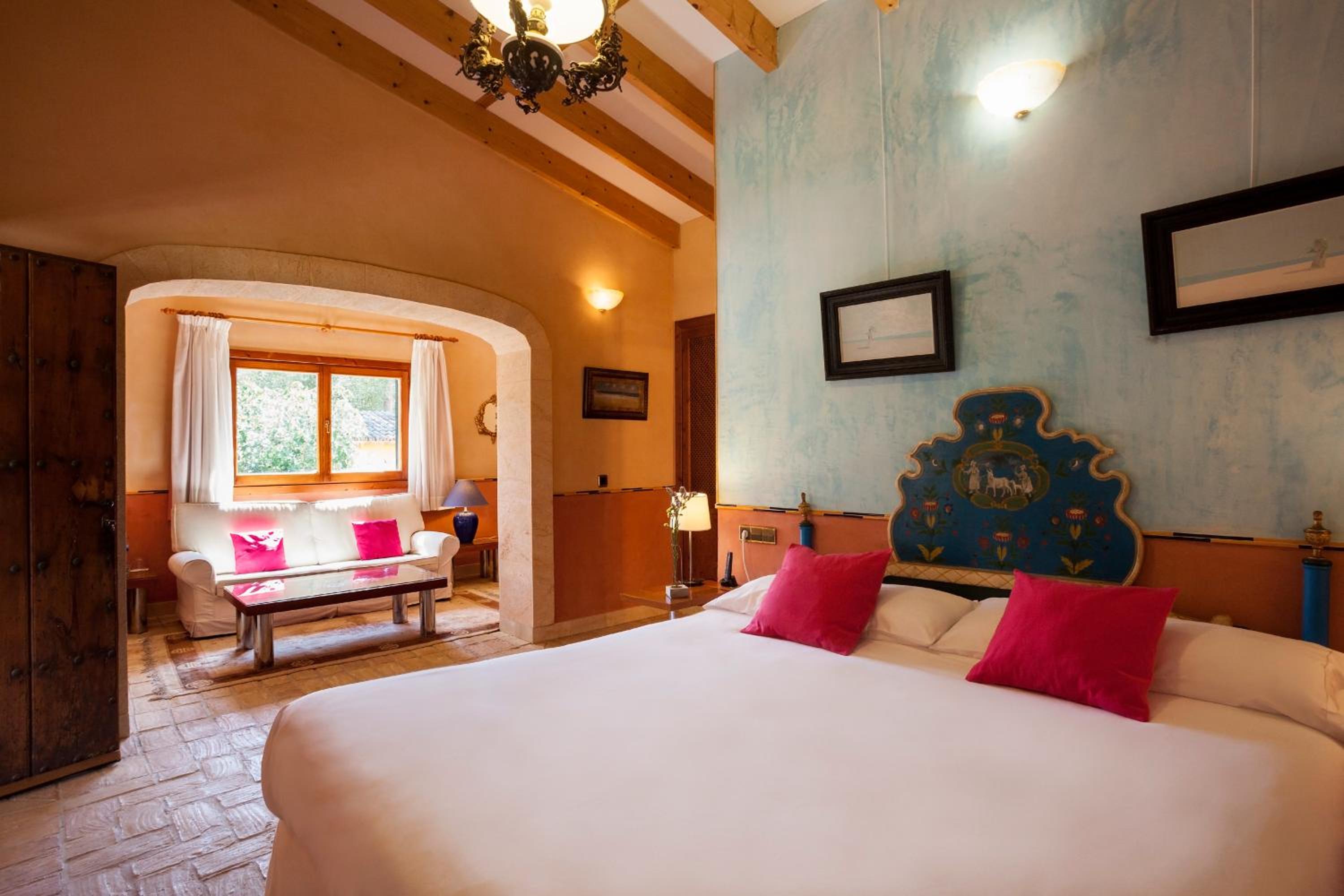 Es Revellar Art Resort - Adults Only