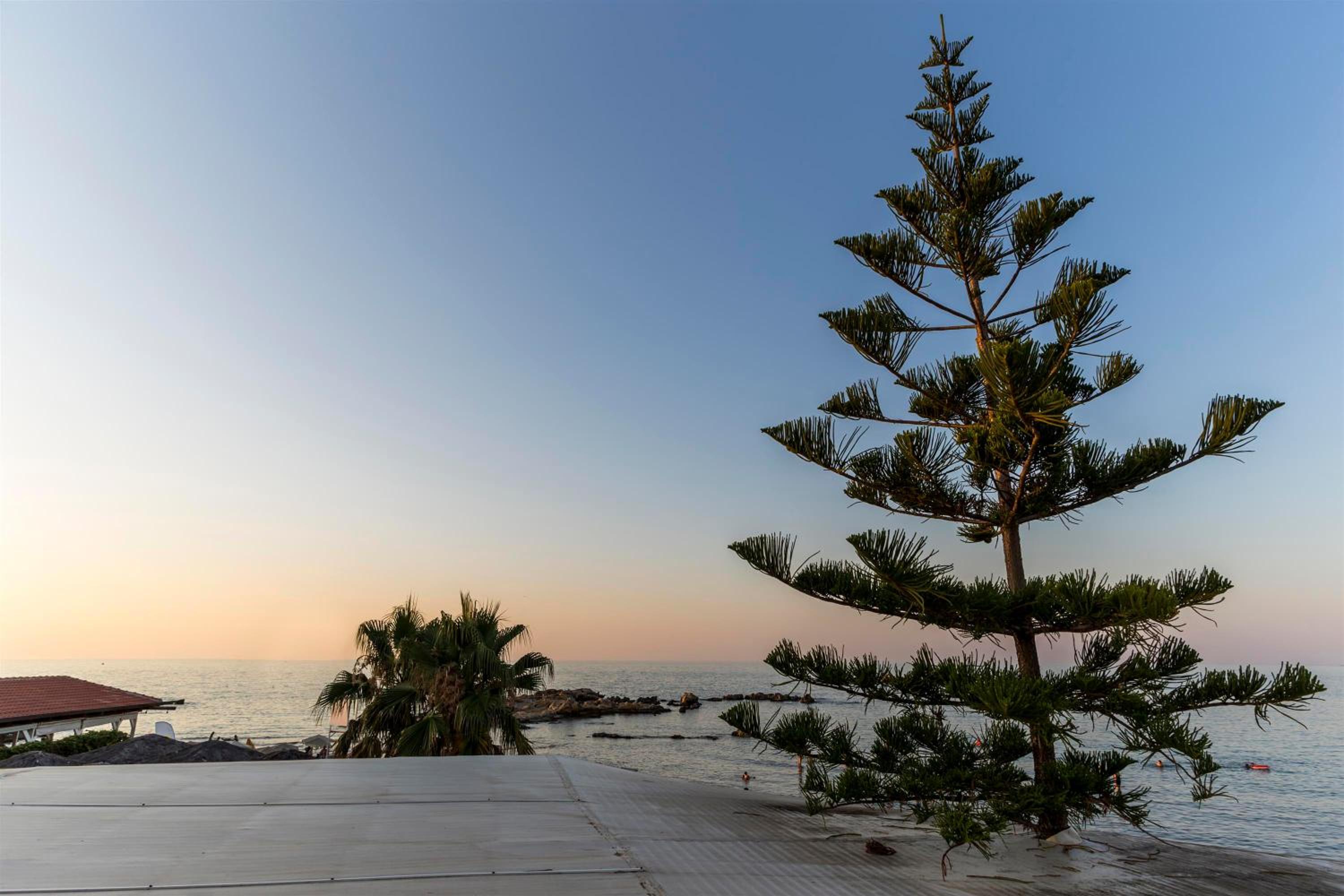 Hotel Kalamaki Luxury Suites