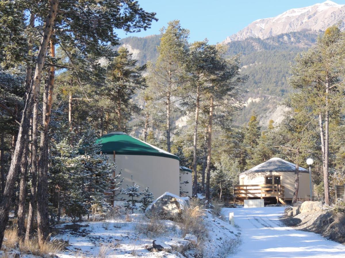 Parc Résidentiel de Loisir : Le Loup Blanc du Riou