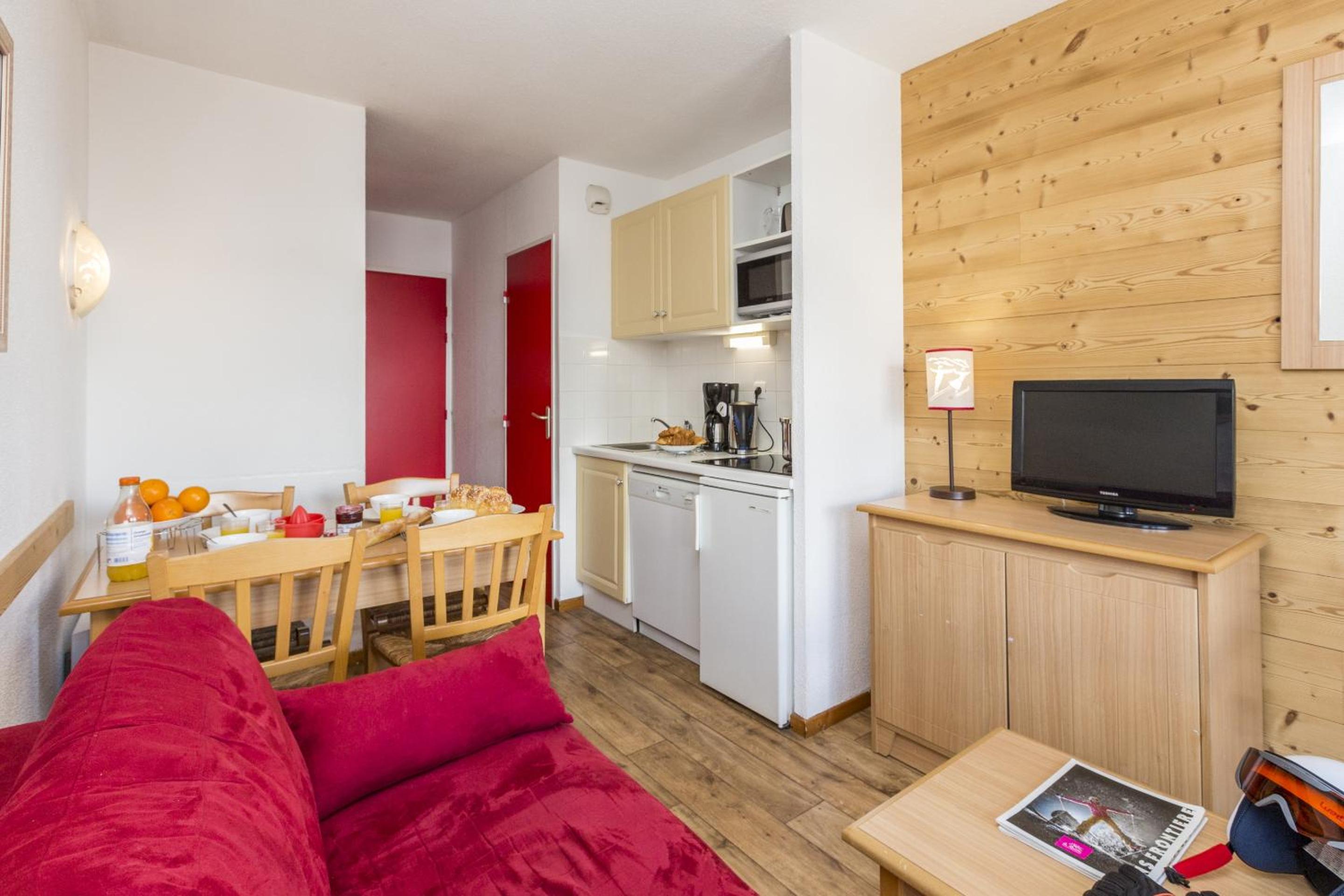 Valmeinier Vacations - Residence Odalys Les Lumieres de Neige - Property Image 2