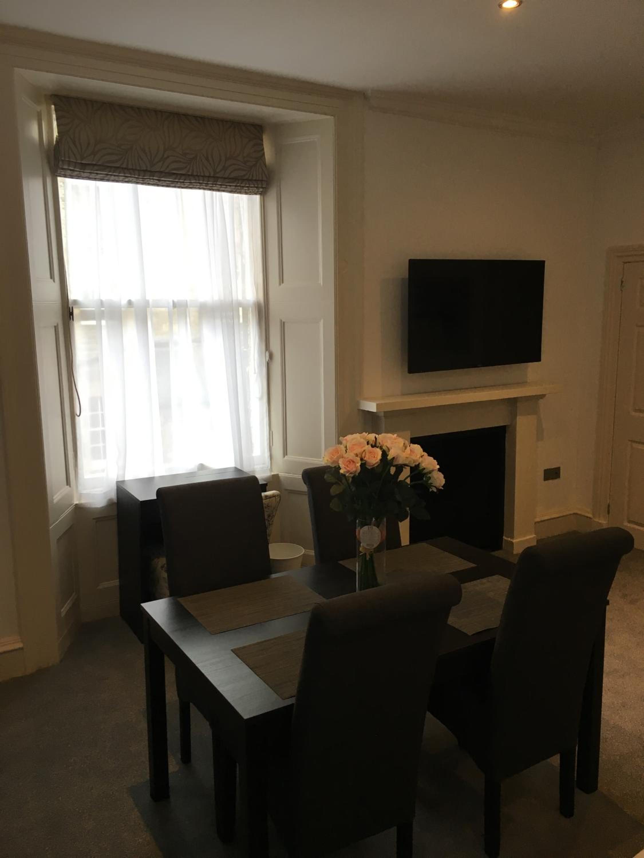 Royal Princes Suites