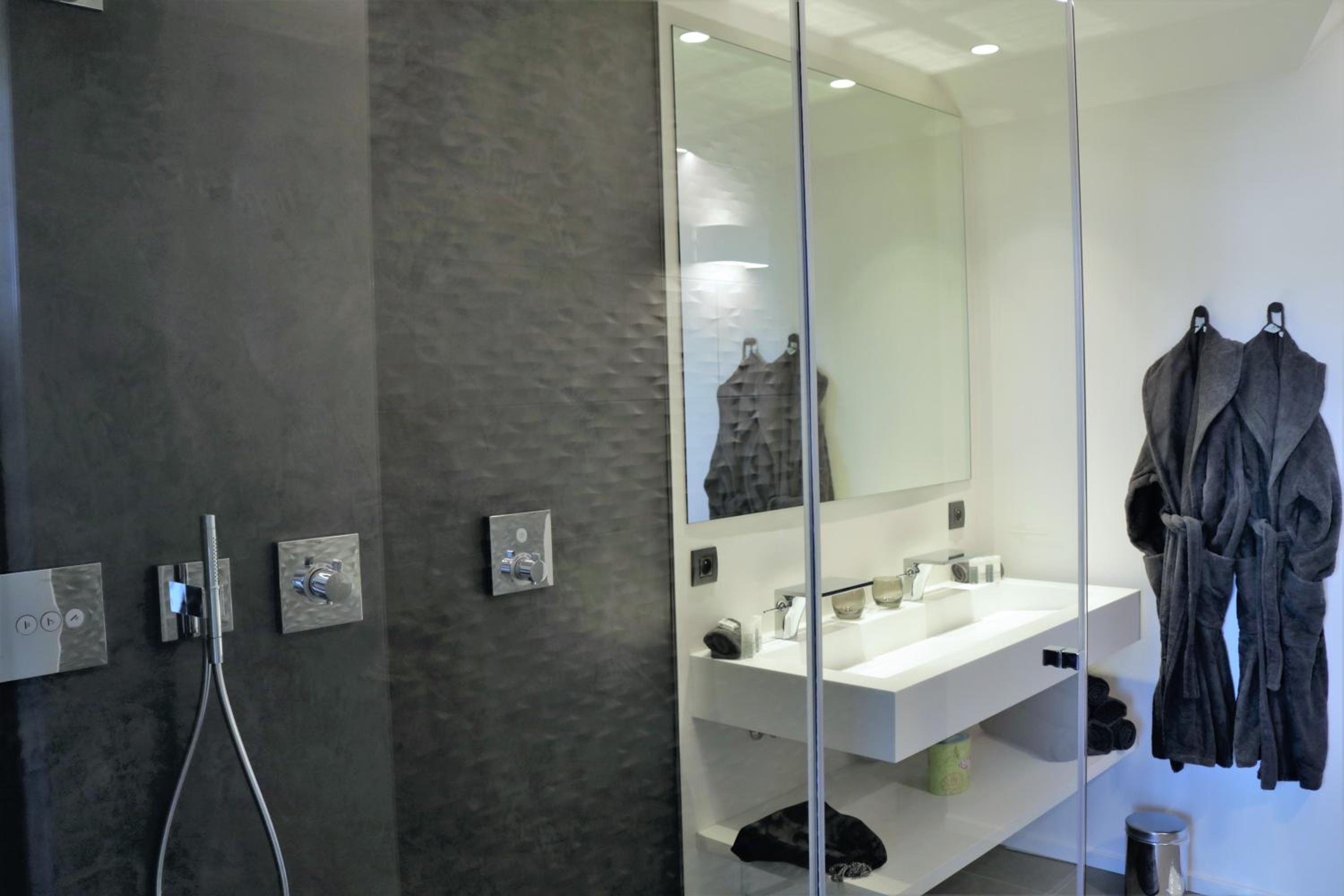 B&B For 2-Wellness For 2