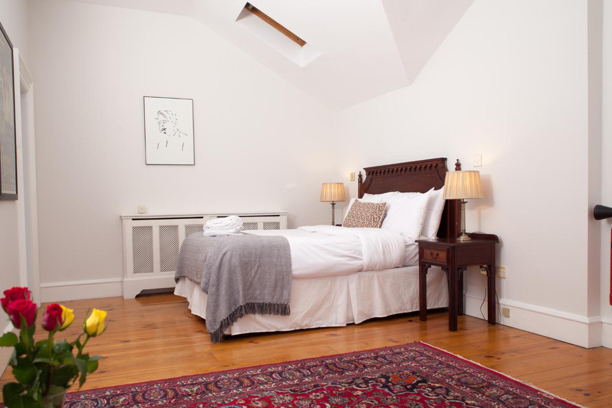 The Historical Harcourt Suites