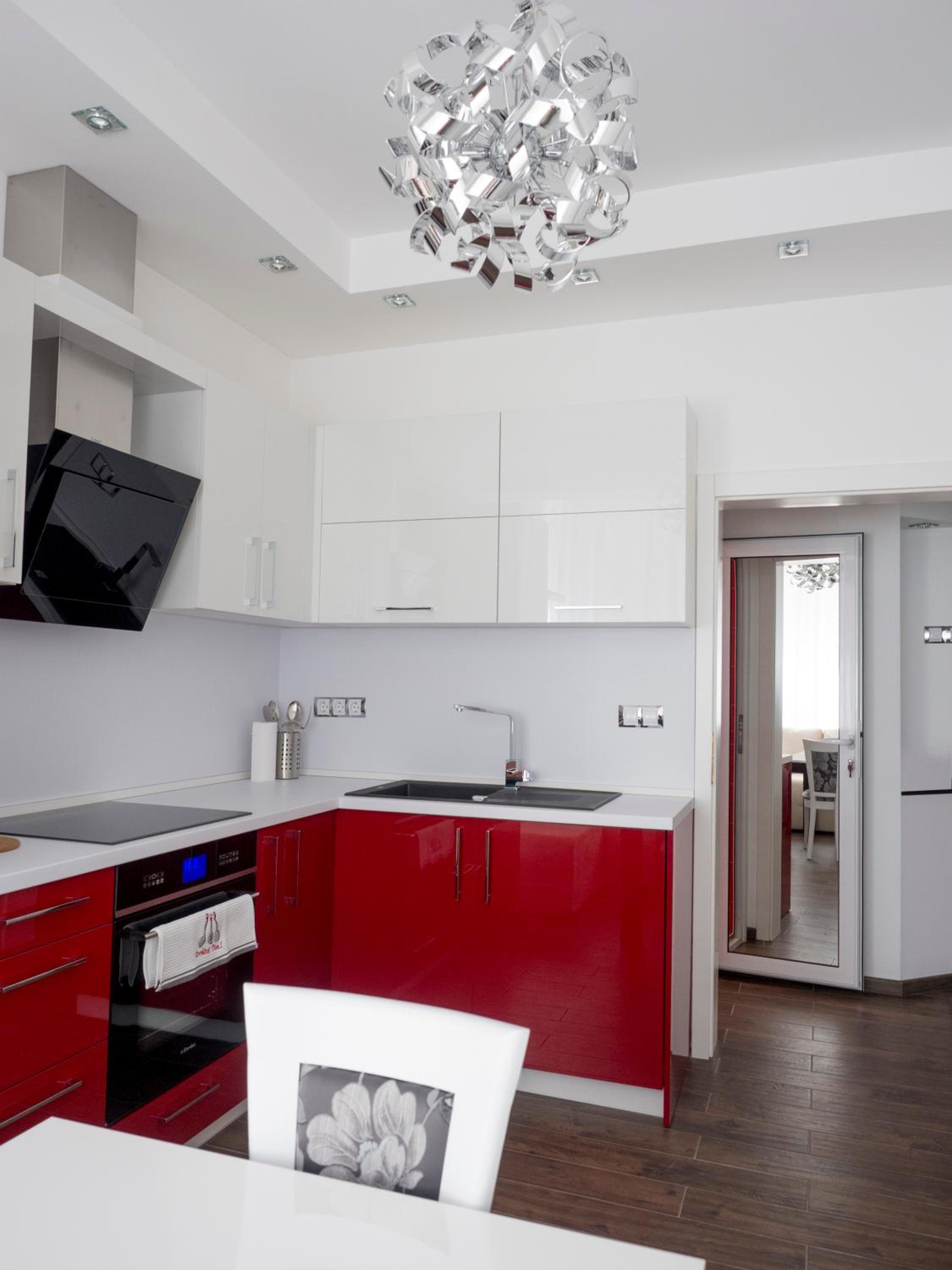 TOP CENTER LUXURY Apartment view 2