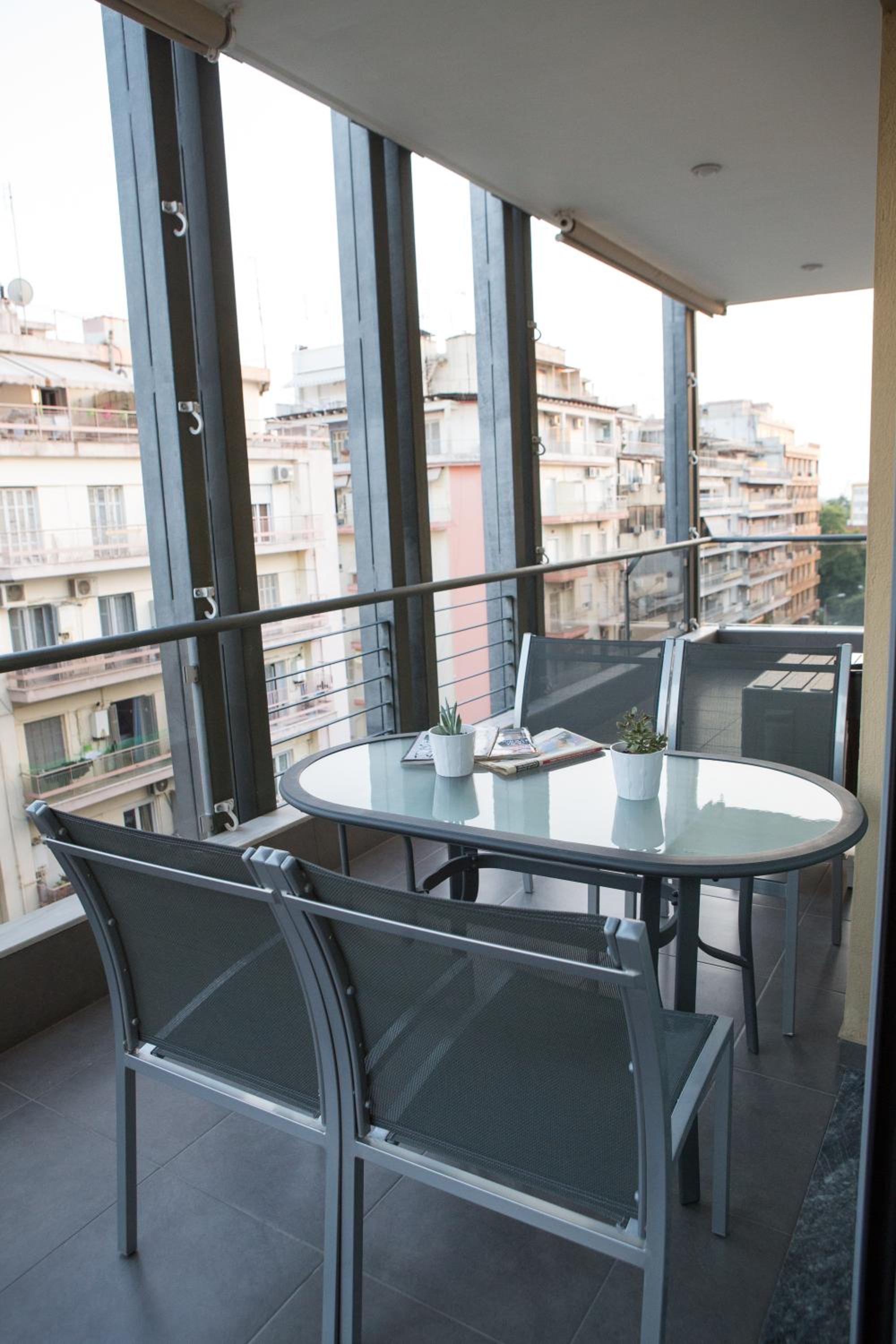 Polis Apartments