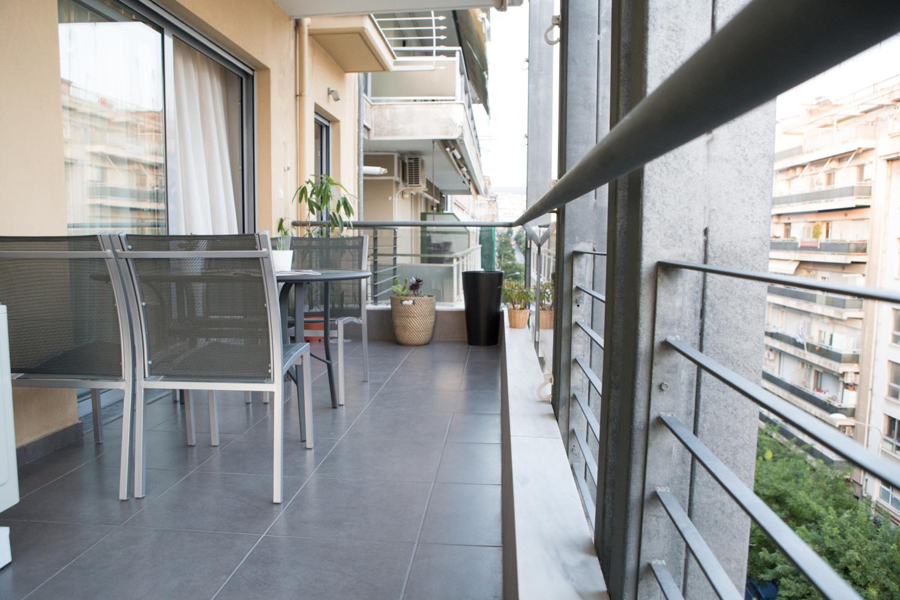 Polis Apartments