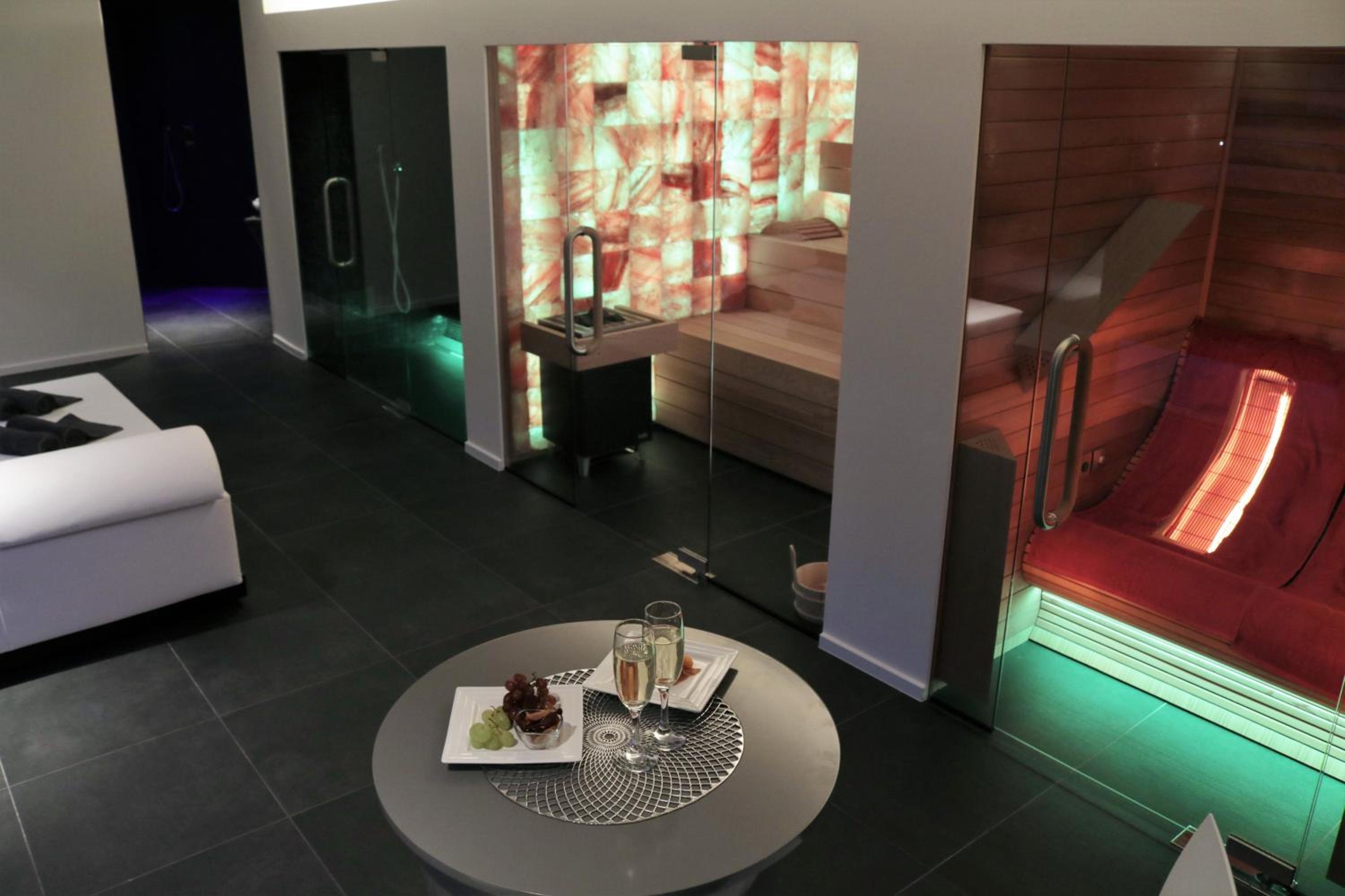 B&B For 2-Wellness For 2